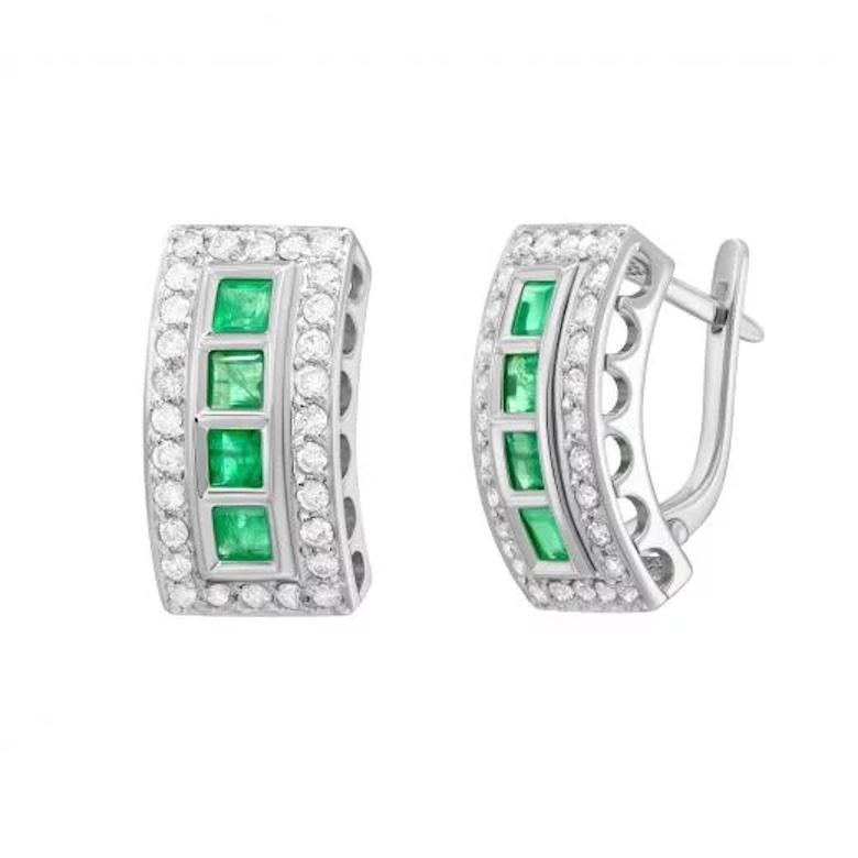 Modern Stunning Lever-Back Emerald Diamond White 14k Gold Earrings for Her For Sale