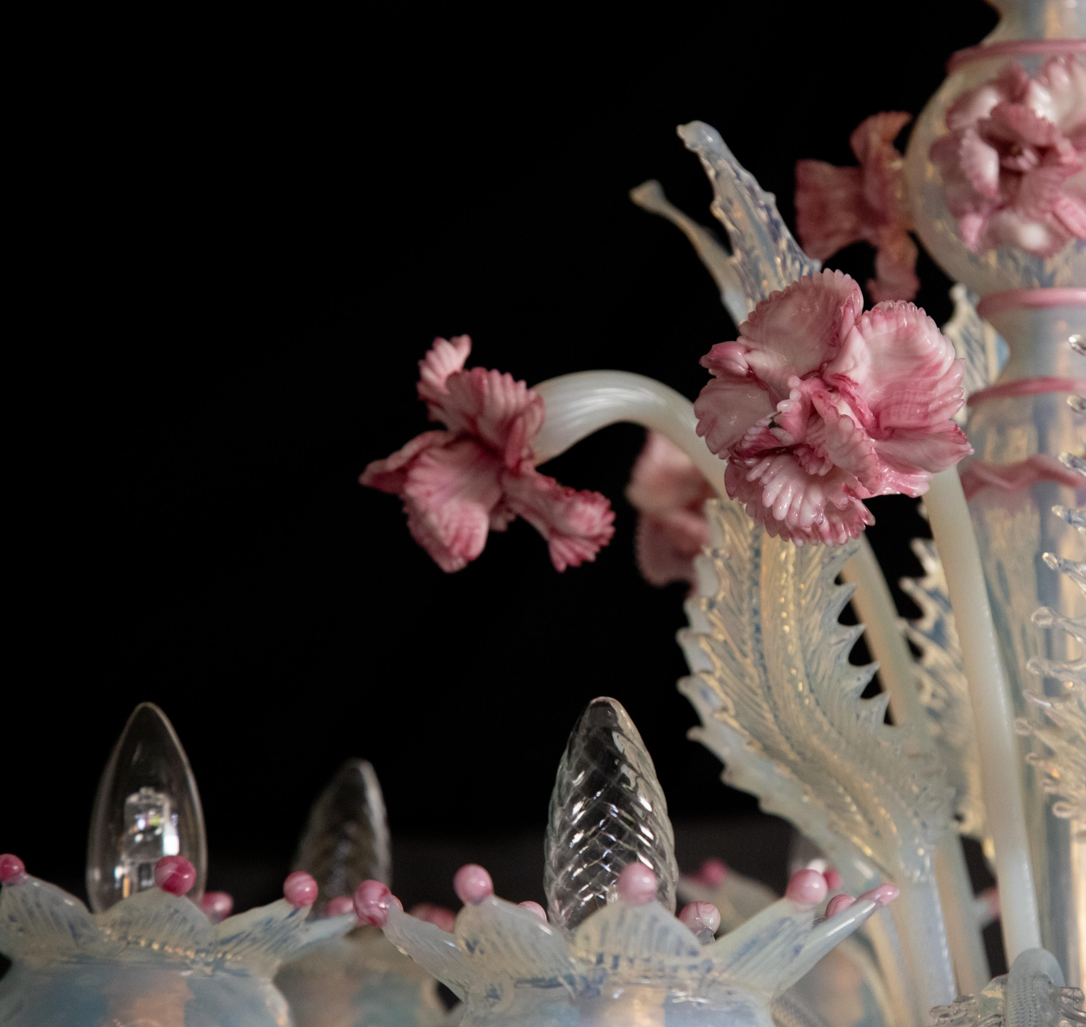 Stunning Light Blue and Pink Venetian Chandelier, Murano, 1950s For Sale 3