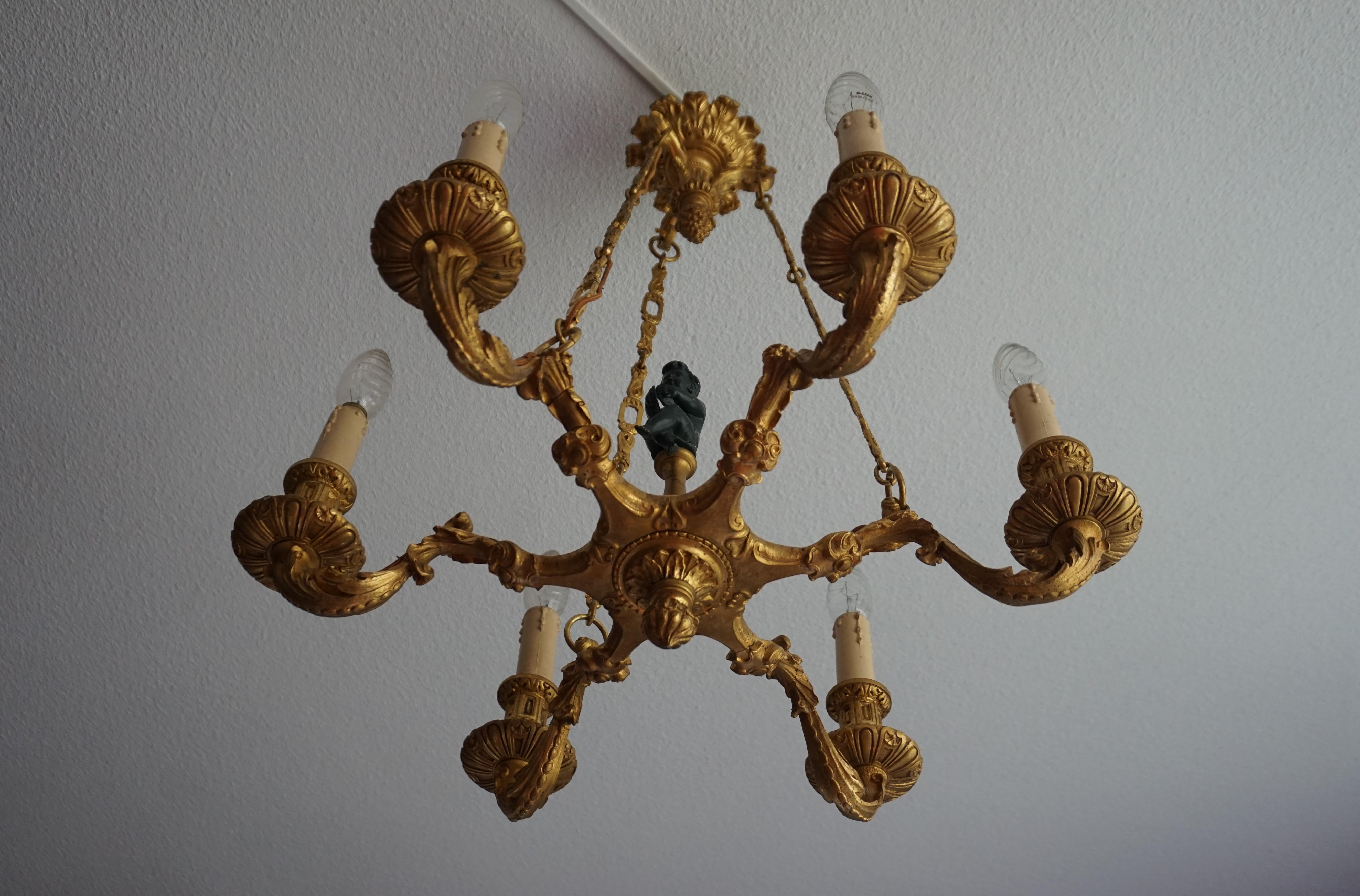Stunning Little Gilt Bronze Chandelier with Scrolling Leafs and Putto Sculpture For Sale 6