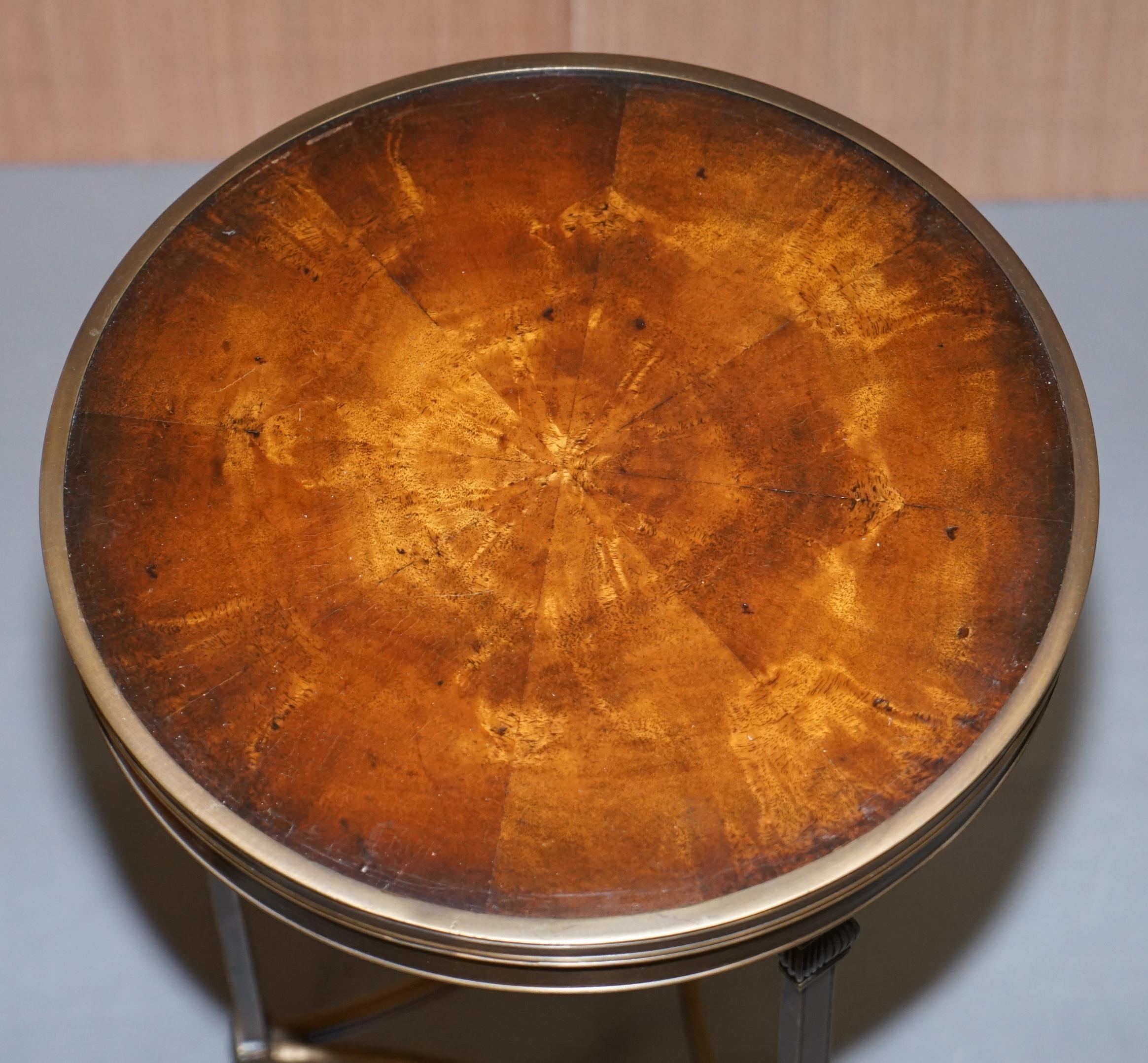 Stunning Little Side Table with Hand Painted Armorial Crests in the Form of Drum 6