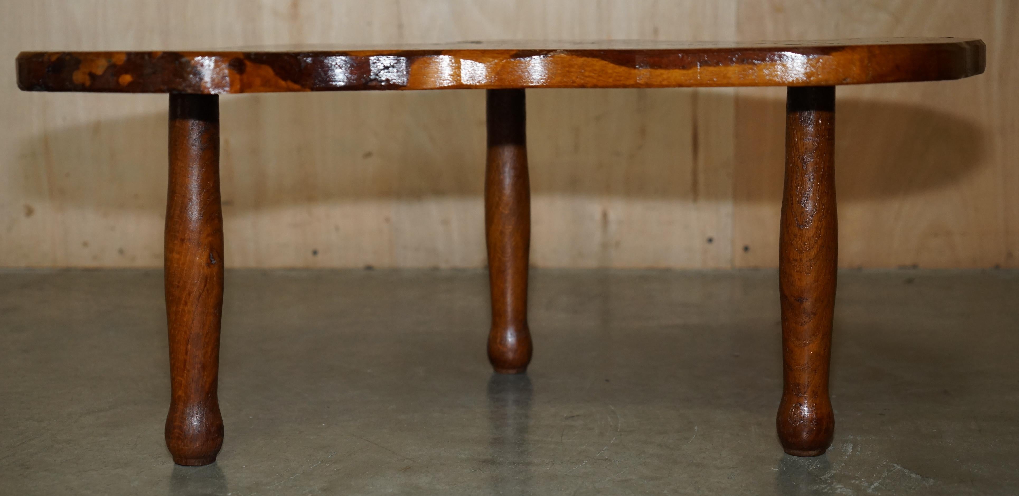 STUNNiNG LIVE EDGE SLAB COFFEE OR COCKTAIL TABLE IN BURR PIPPY OAK For Sale 5