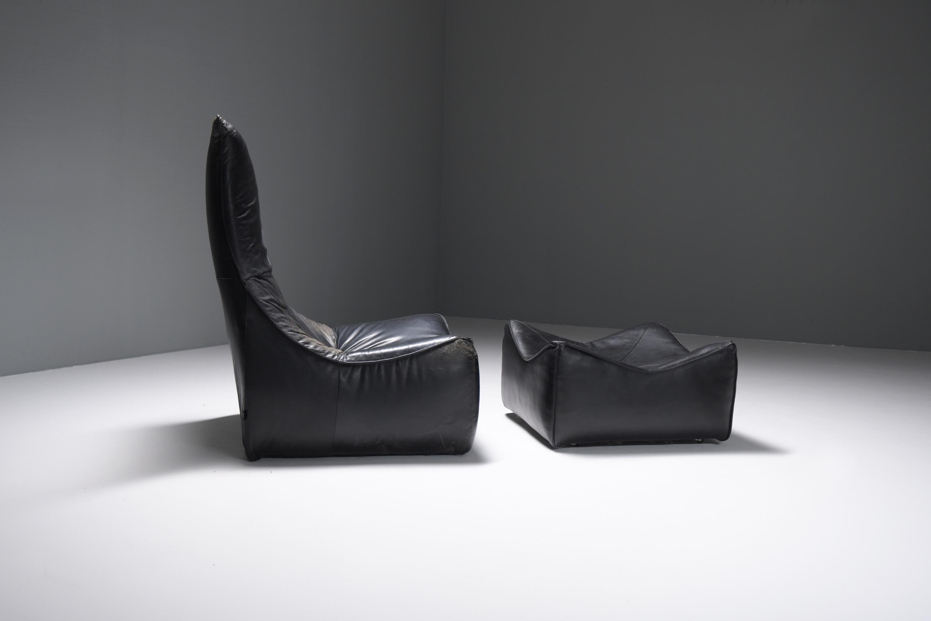 Mid-Century Modern Stunning lounge chair The Rock in black leather by Gerard Van Den Berg - Montis For Sale