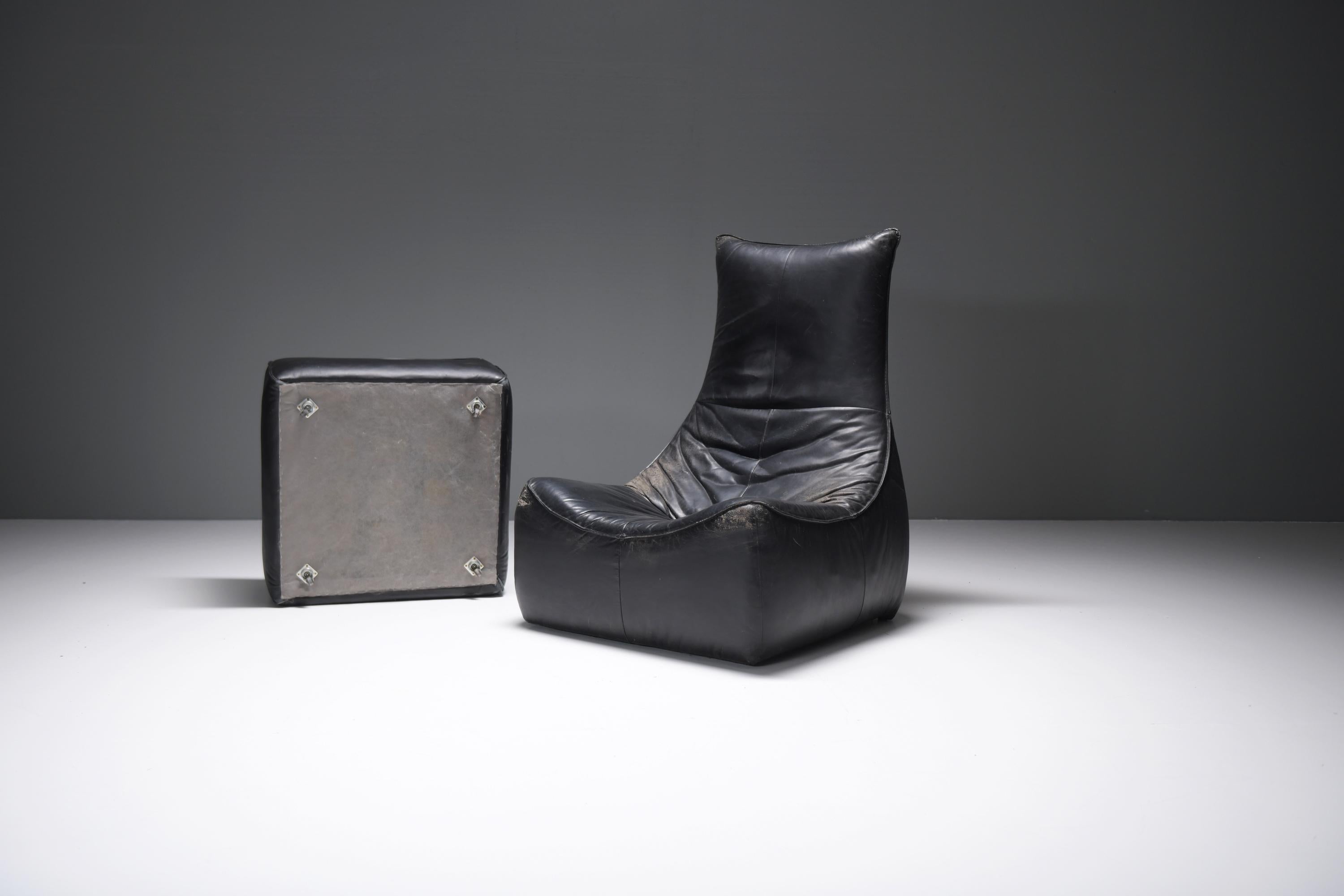 Leather Stunning lounge chair The Rock in black leather by Gerard Van Den Berg - Montis For Sale