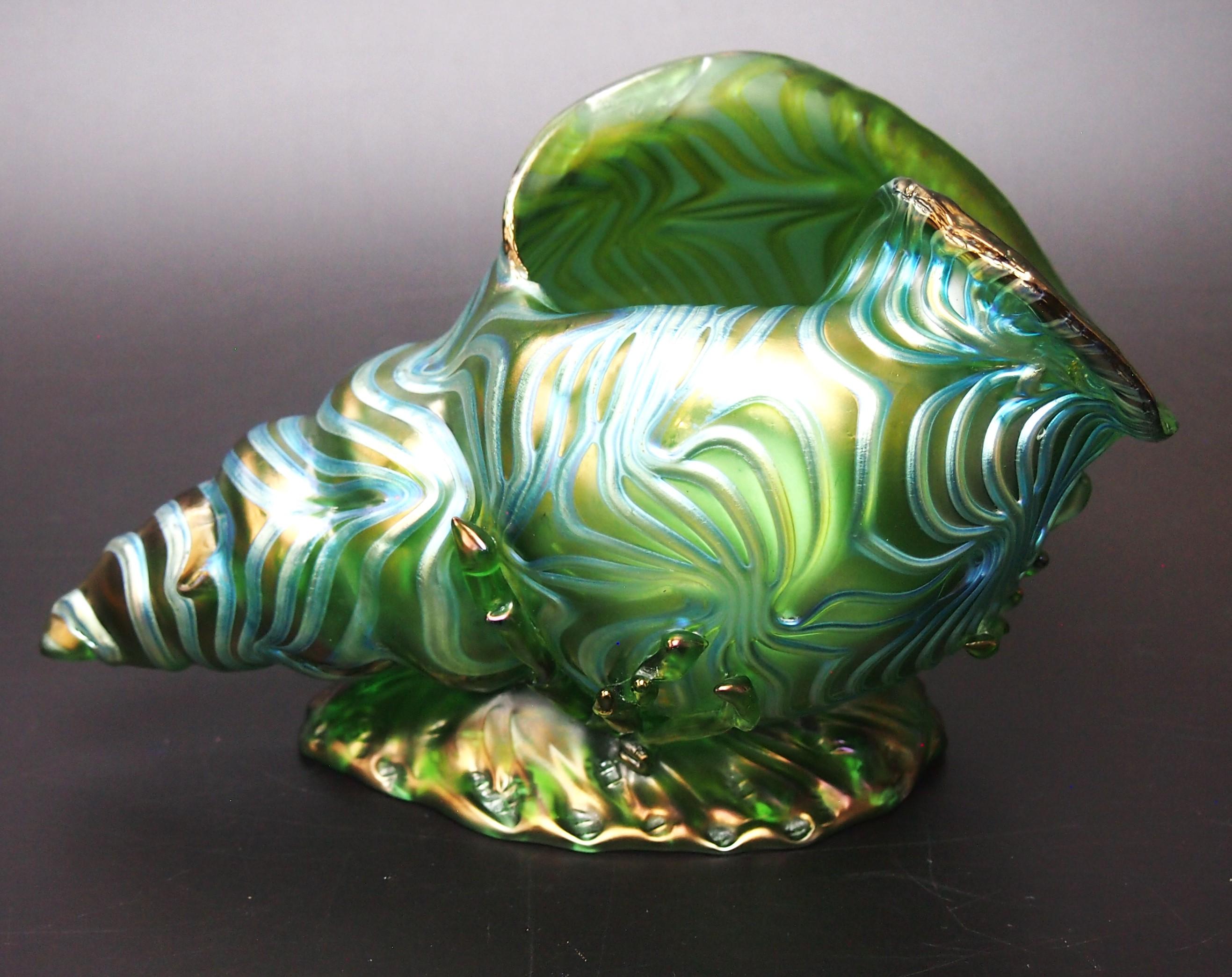 Stunning Loetz Crete Formosa Glass Seashell Vase in green and blue1902 For Sale 3