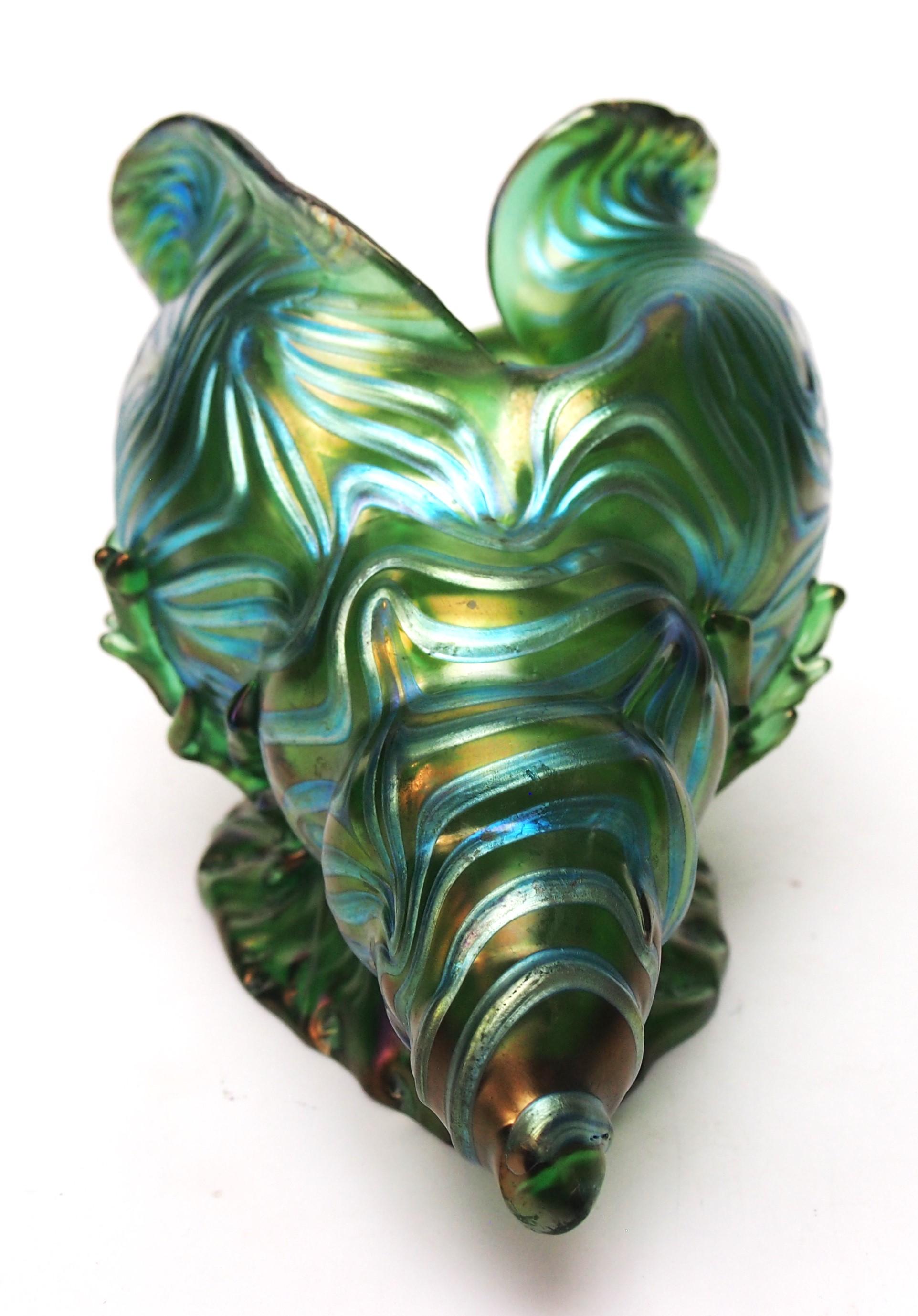 Stunning Loetz Crete Formosa Glass Seashell Vase in green and blue1902 In Good Condition For Sale In Worcester Park, GB