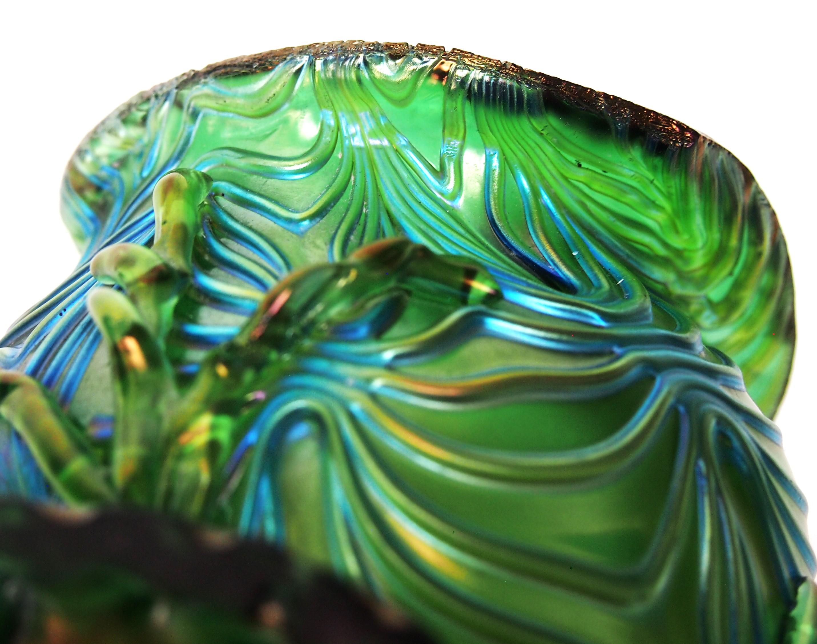 Superbe vase coquillage Formosa en verre Loetz Crete vert et bleu1902 en vente 2