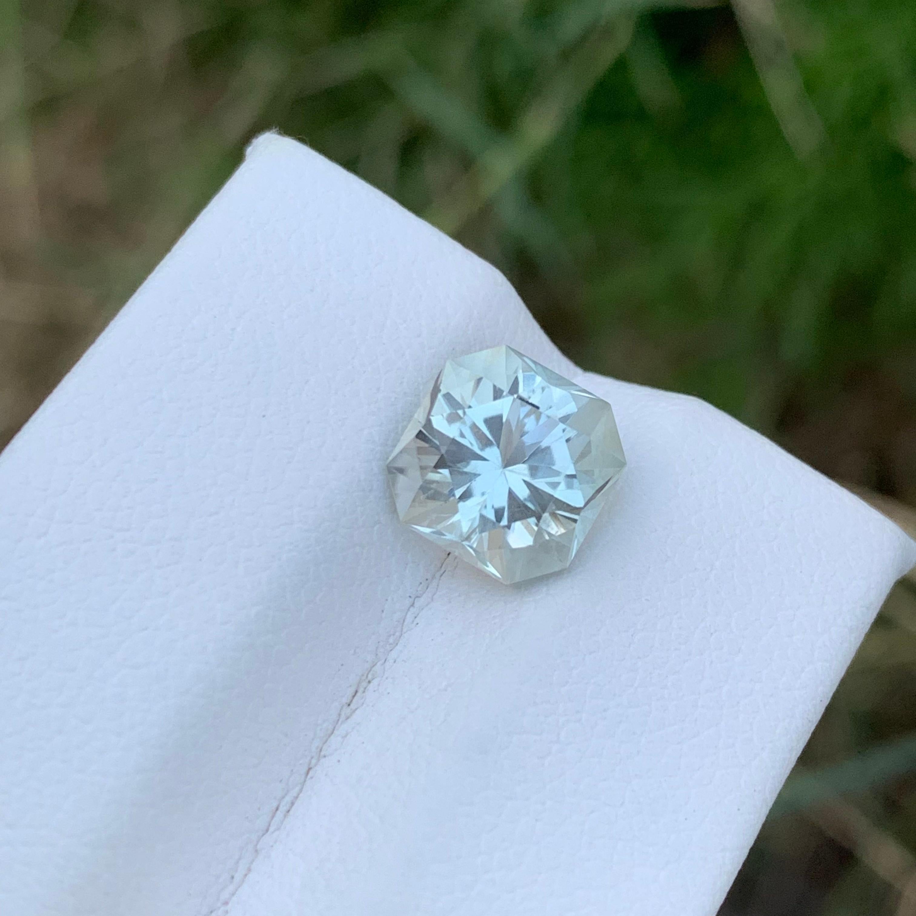 Stunning Loose Green Amethyst Ring Gem 3.30 Carats  In New Condition For Sale In Peshawar, PK