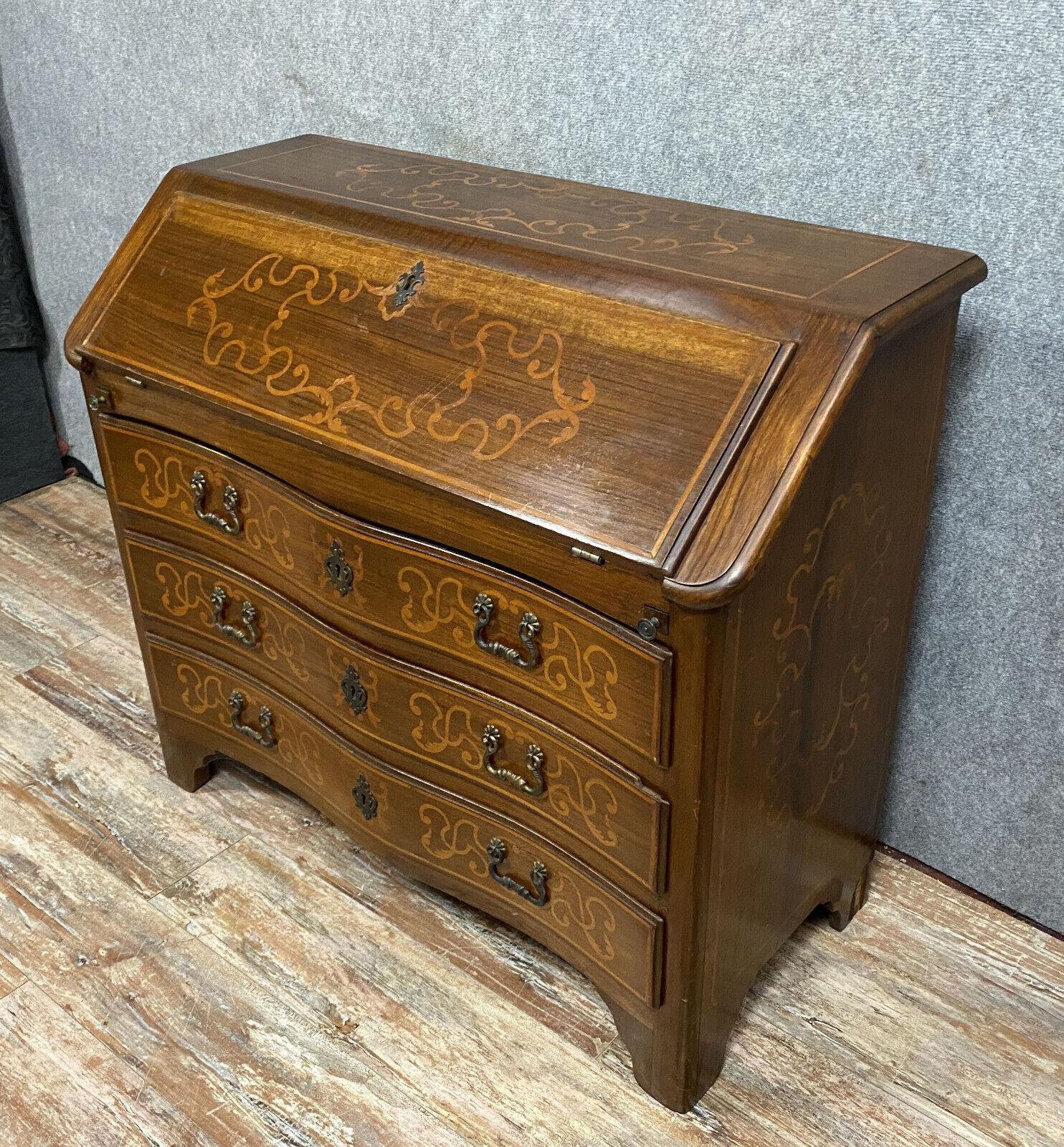 Stunning Louis XV Marquetry Bureau Commode, circa 1900 -1X40 In Good Condition For Sale In Bordeaux, FR