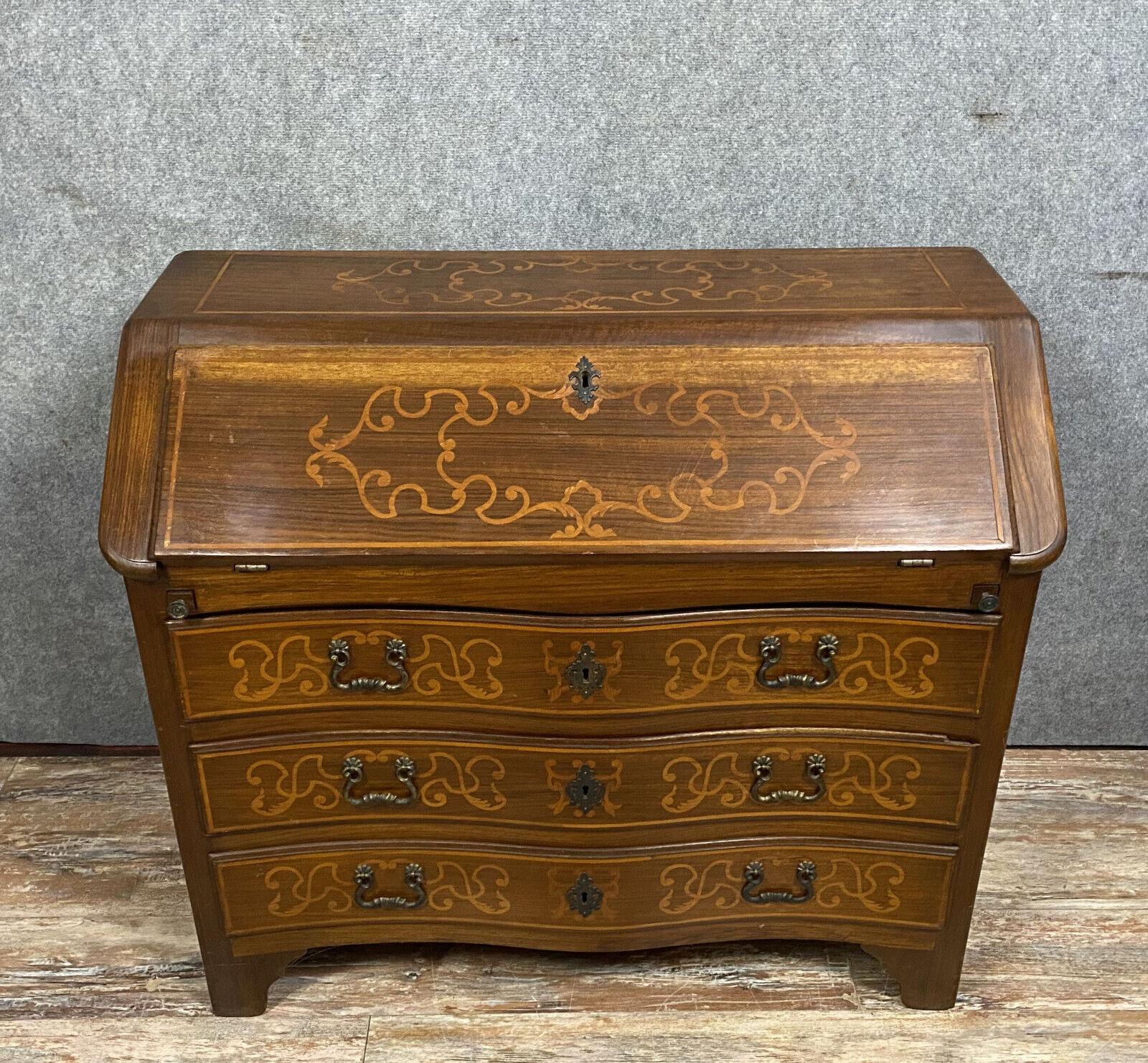 Superbe Commode Bureau Louis XV en marqueterie, circa 1900 -1X40 en vente 2