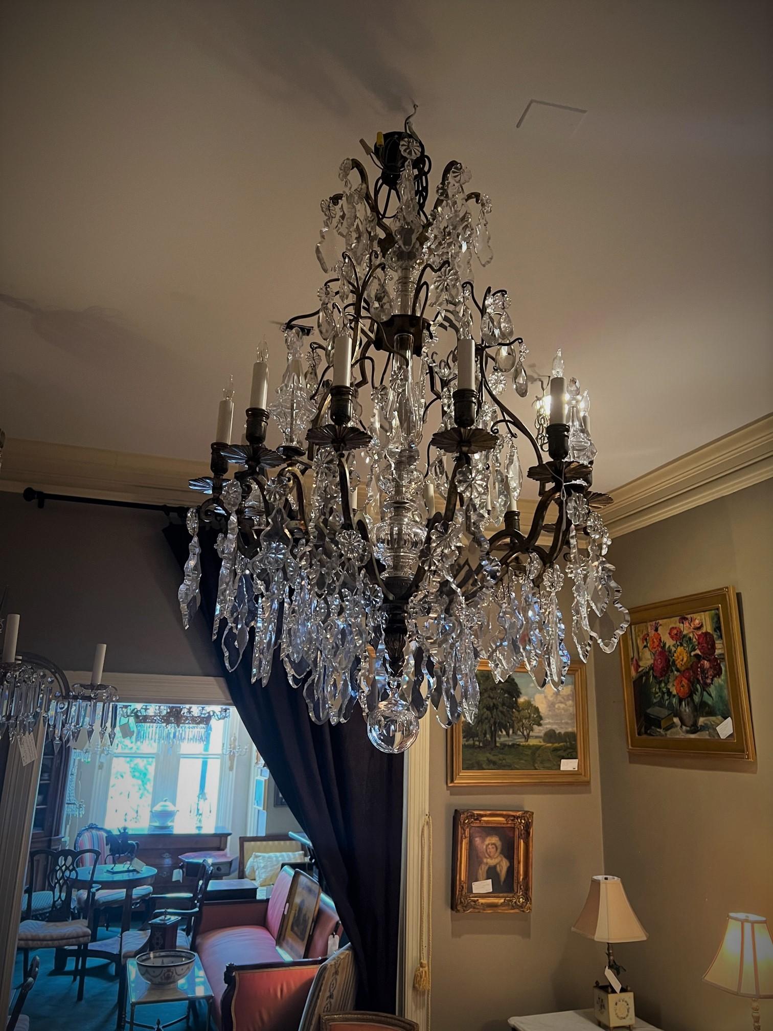 Of all the Rococo style large chandeliers we've had over many years, we think this one is the best. It is a faithful reproduction of the style of chandelier that was popular in France in the mid-18th Century. The frame is expertly hand-cast gilt