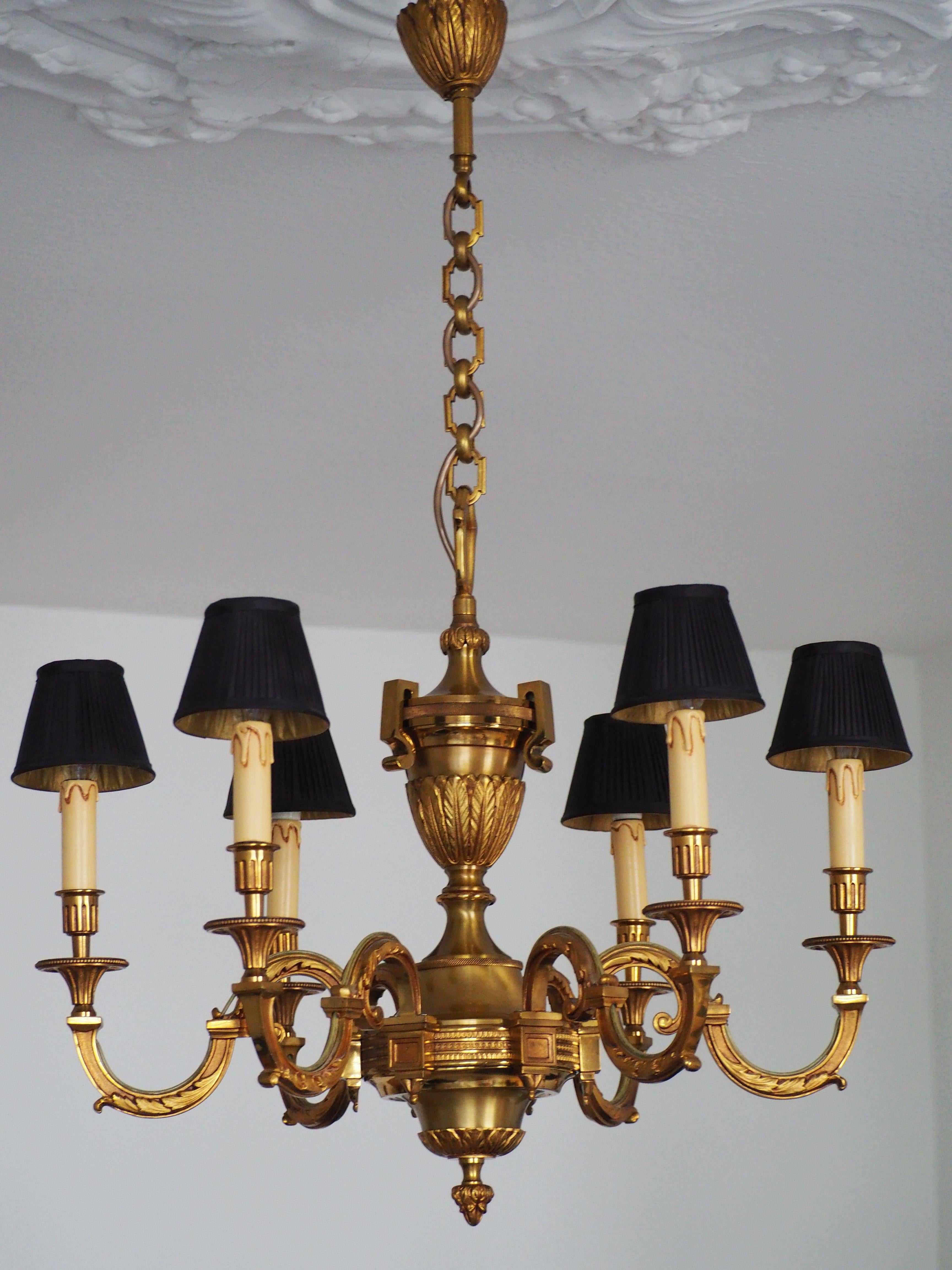 Stunning Louis XVI Style Bronze Chandelier, Paris, France, circa 1980s For Sale 9