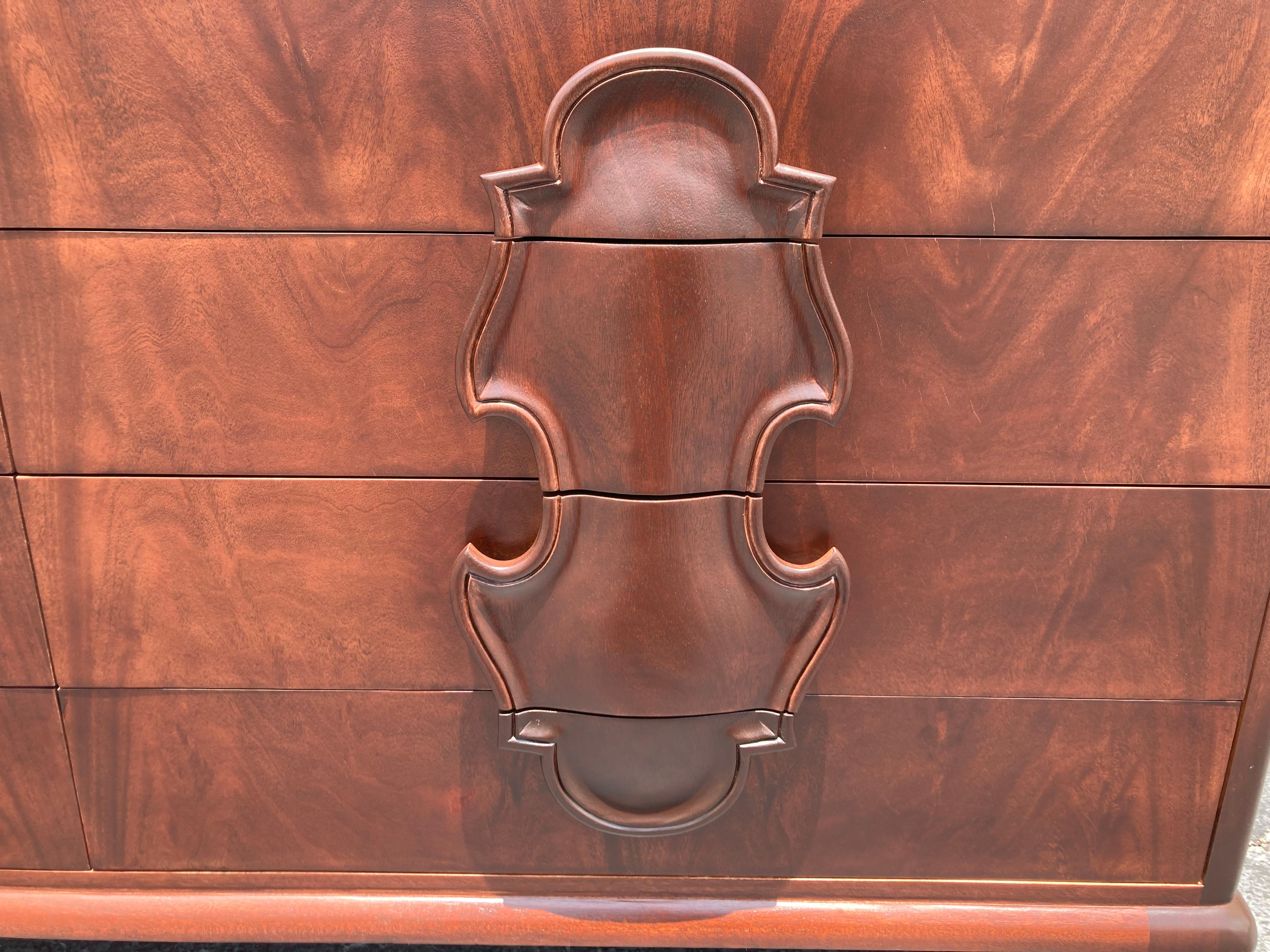 Stunning Mahogany Dresser by Johnson Furniture, 1950’s, USA For Sale 6