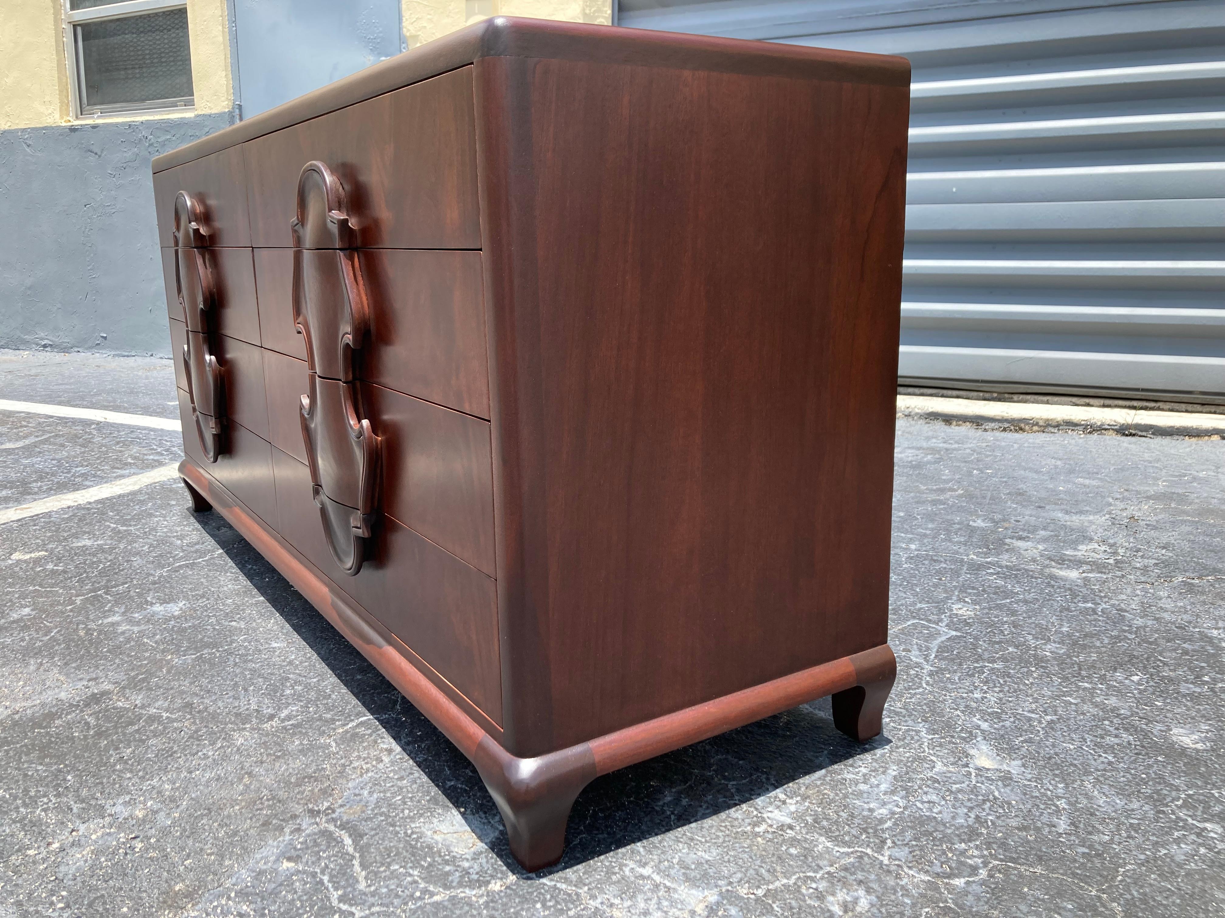 Stunning Mahogany Dresser by Johnson Furniture, 1950’s, USA For Sale 9