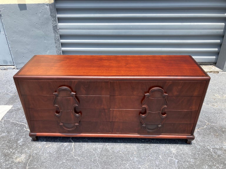 Stunning Mahogany Dresser by Johnson Furniture, 1950’s, USA For Sale 10