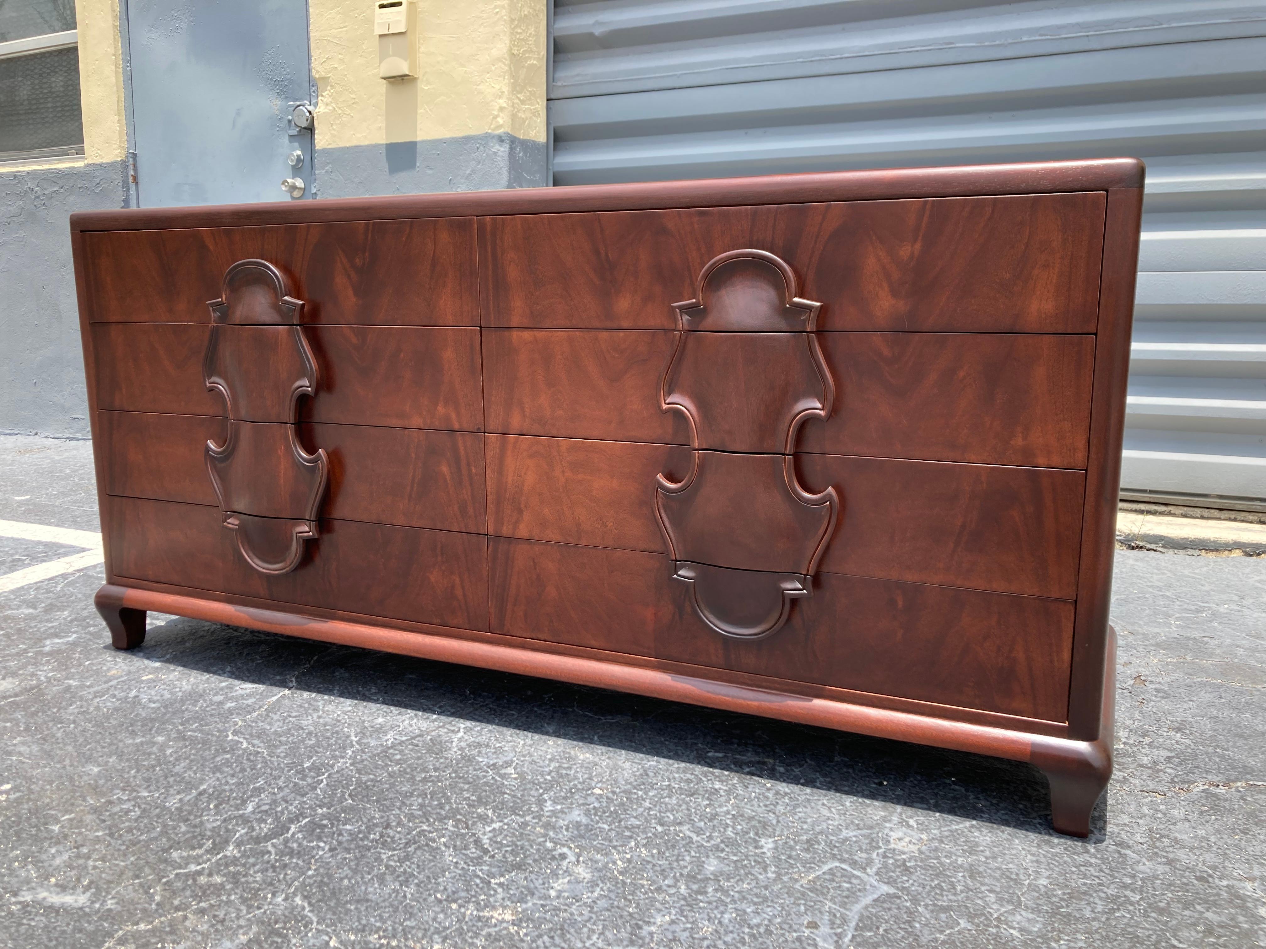 Stunning Mahogany Dresser by Johnson Furniture, 1950’s, USA For Sale 13