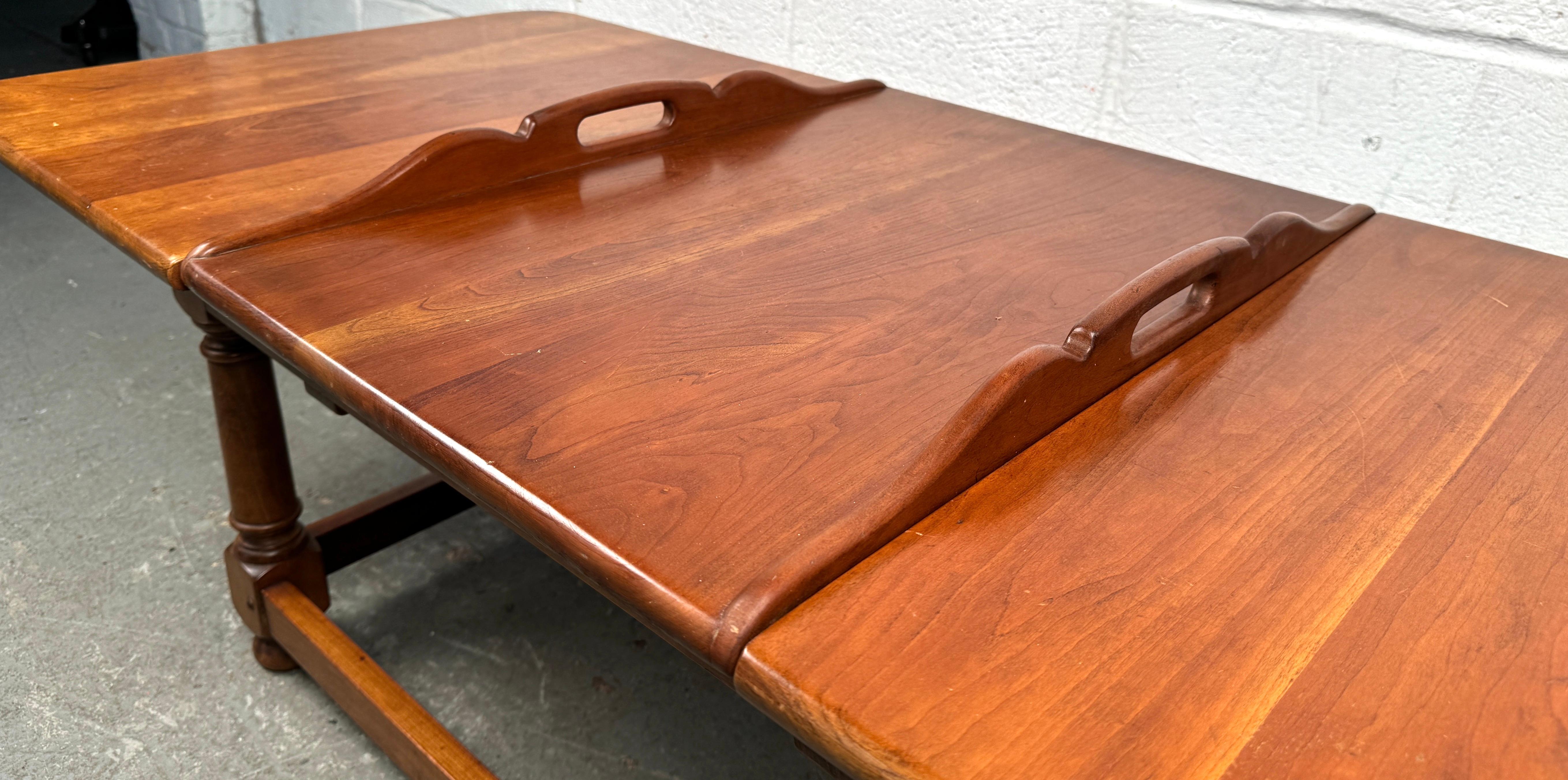 Stunning Maple Draw Leaf Coffee Table By Stickley For Sale 7