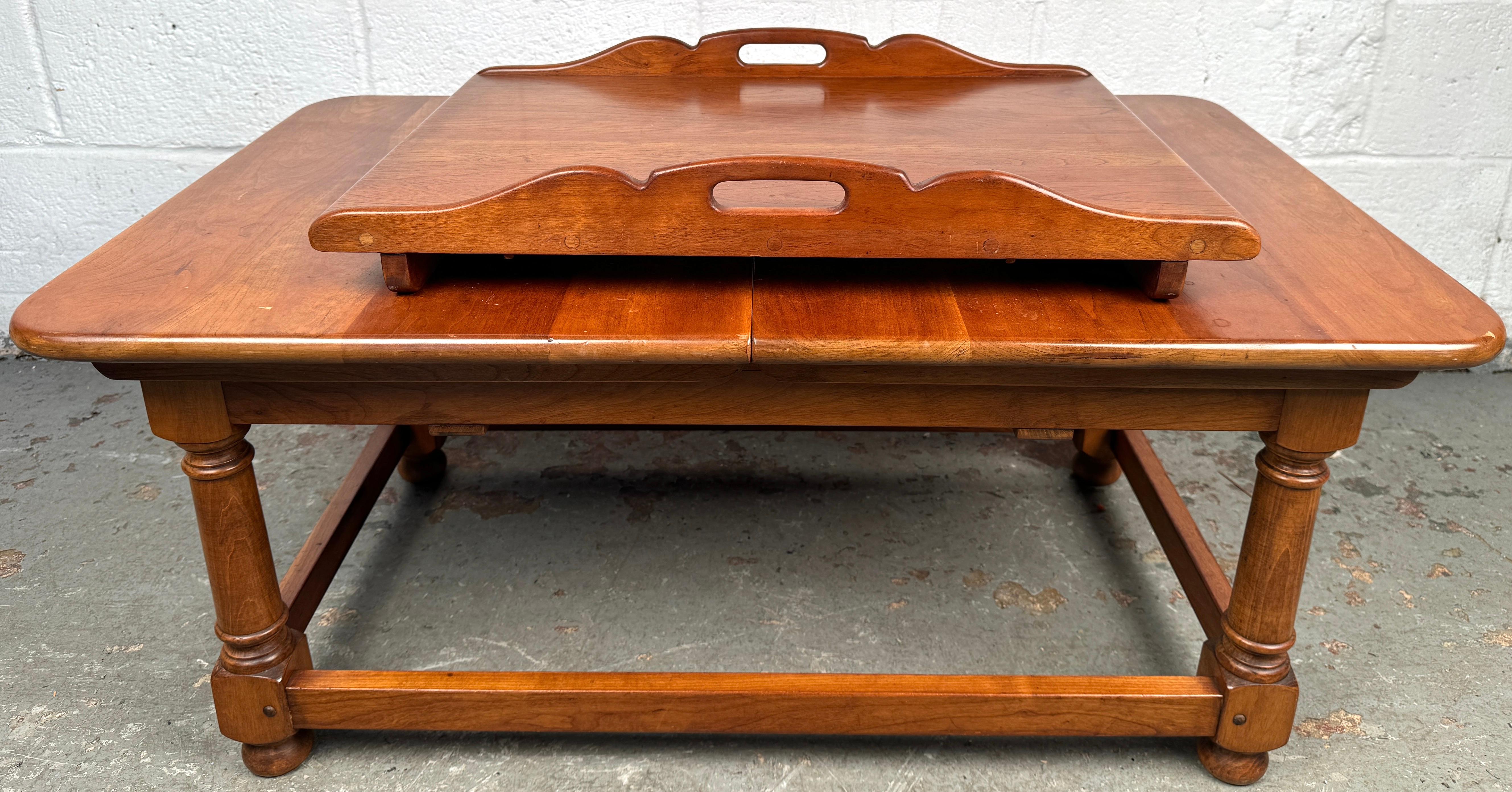 Stunning Maple Draw Leaf Coffee Table By Stickley For Sale 3