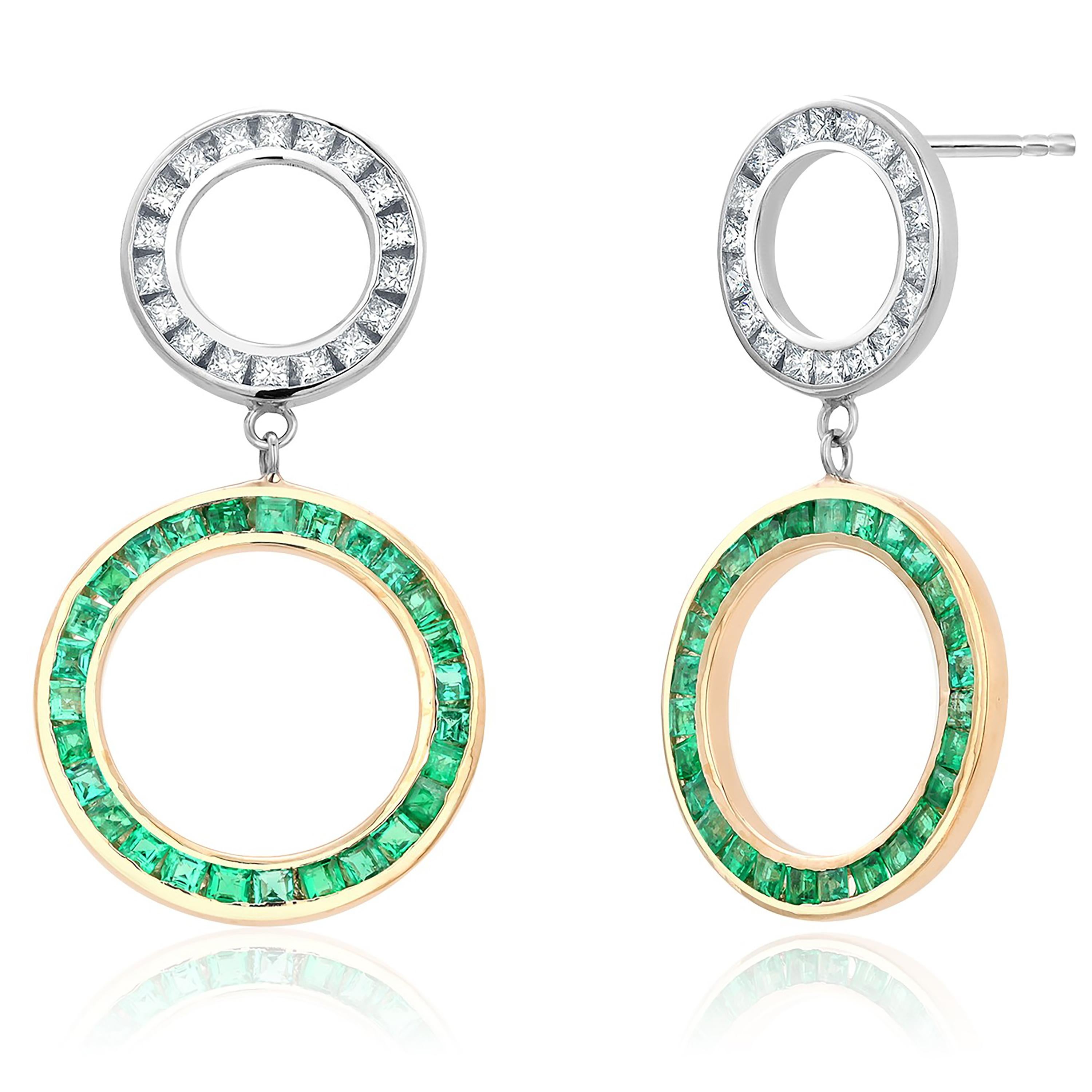 Stunning Masterpiece Emerald Diamond Interlocking Circles Yellow Gold Earring For Sale 1