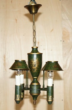 STUNNiNG MID 20TH CENTURY GREEN & GILT TOLE CHANDELIER IN THE EMPIRE TASTE