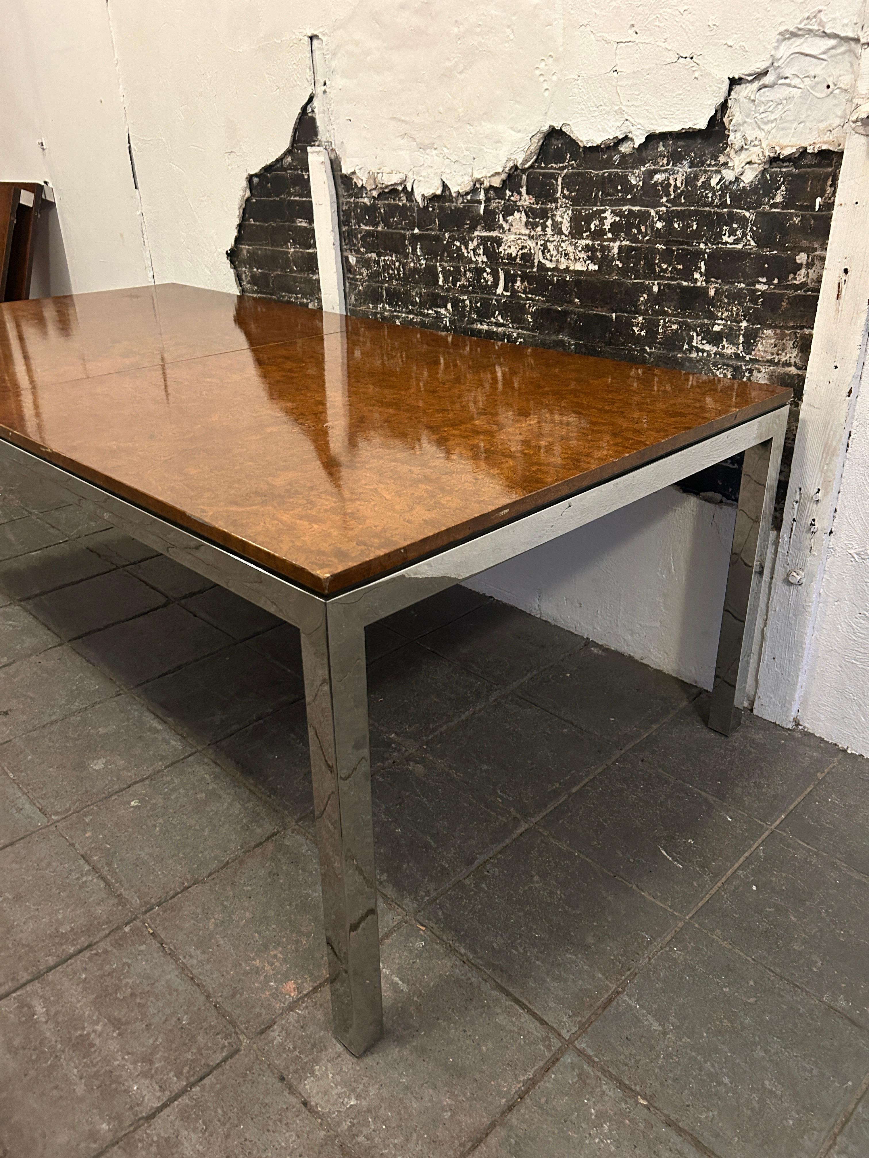 Metalwork Stunning mid century chrome dining table with burl top 2 leaves  For Sale