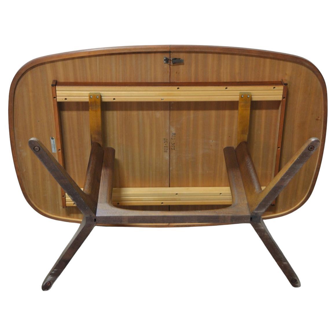 Danish Stunning Mid century danish modern Rosewood dining table 2 leaves pedestal base