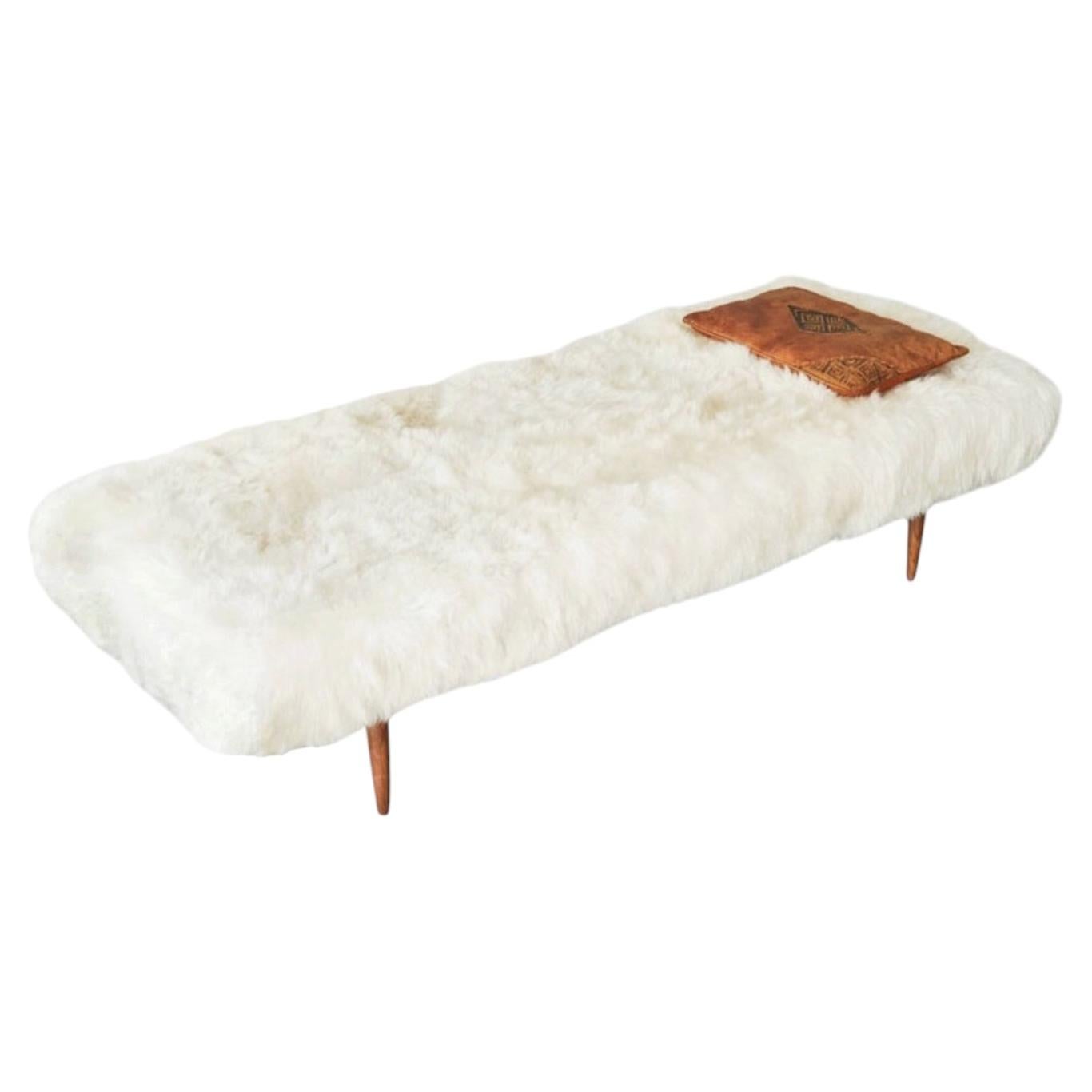 Stunning Mid Century Daybed in Teak and Sheepskin 1960s For Sale