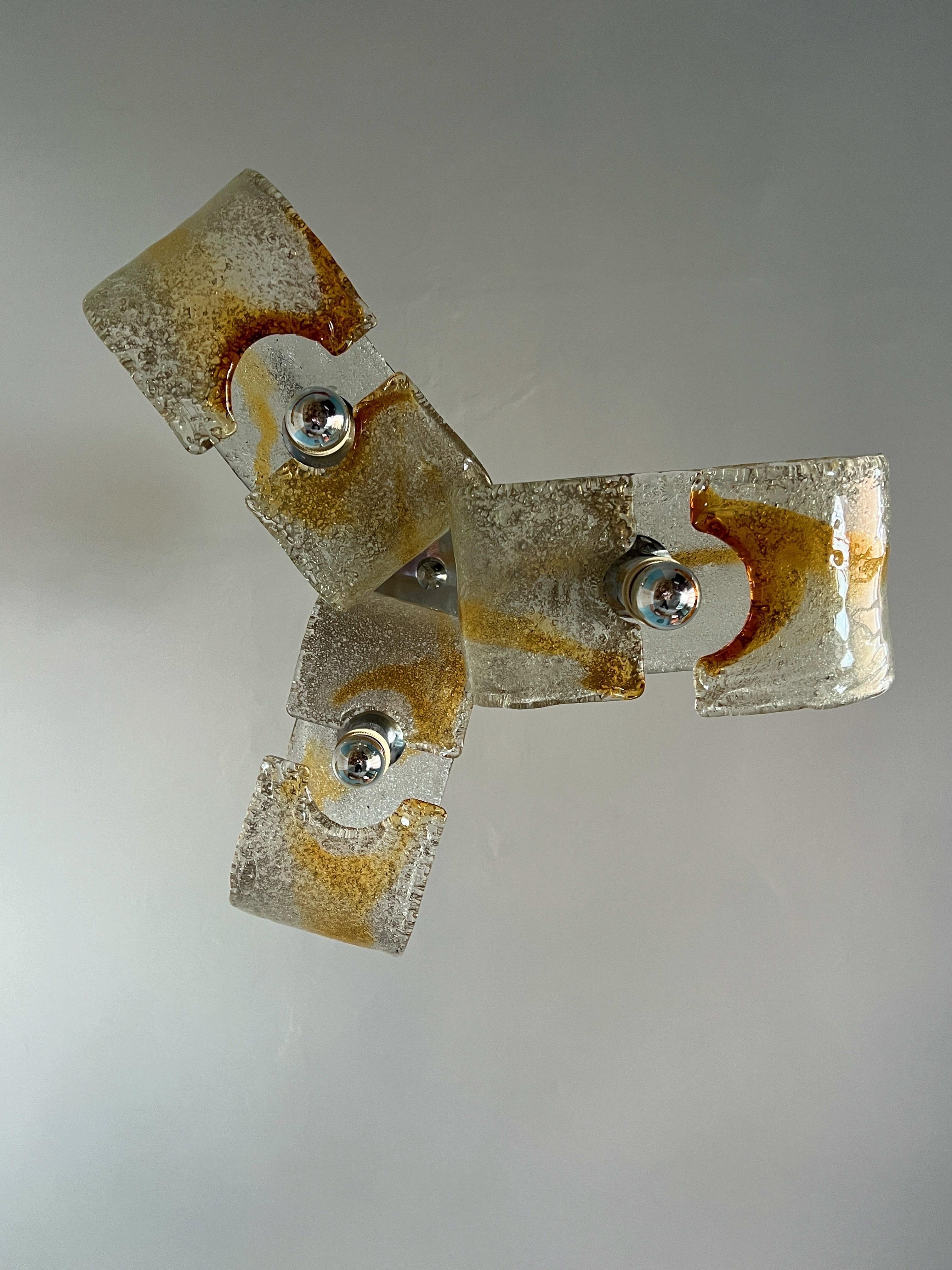 Stupendo lampadario moderno di metà secolo di Carlo Nason per Mazzega, 1970 in vendita 1