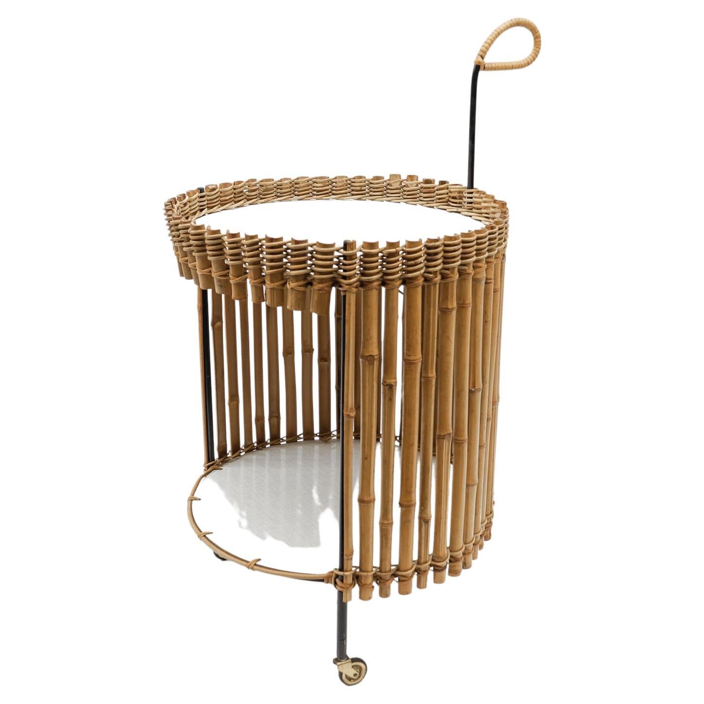 Stunning Mid-Century Modern Round Serving Cart in Bamboo and Metal, 1950s For Sale