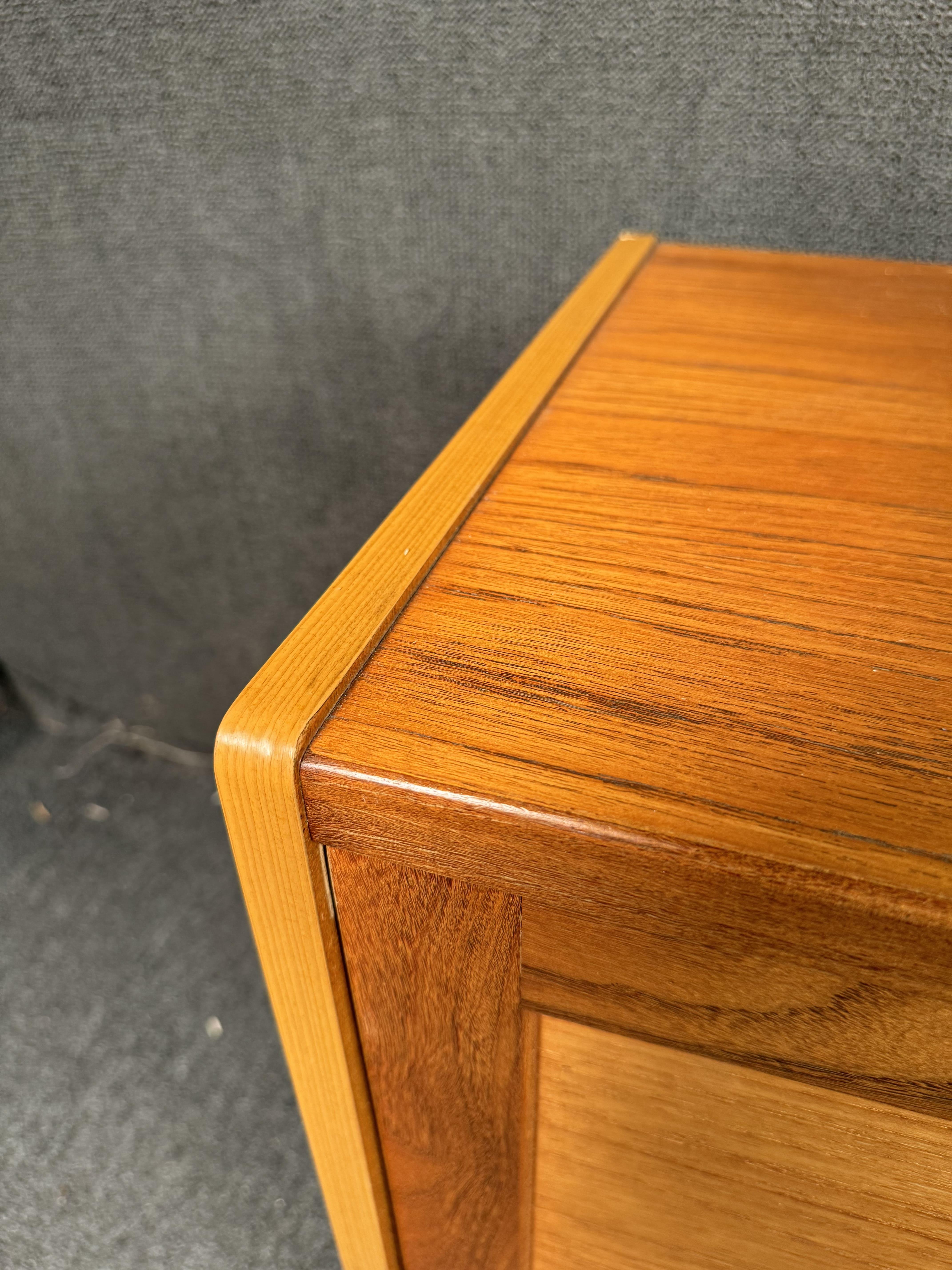Splendida credenza moderna di metà secolo in vendita 8
