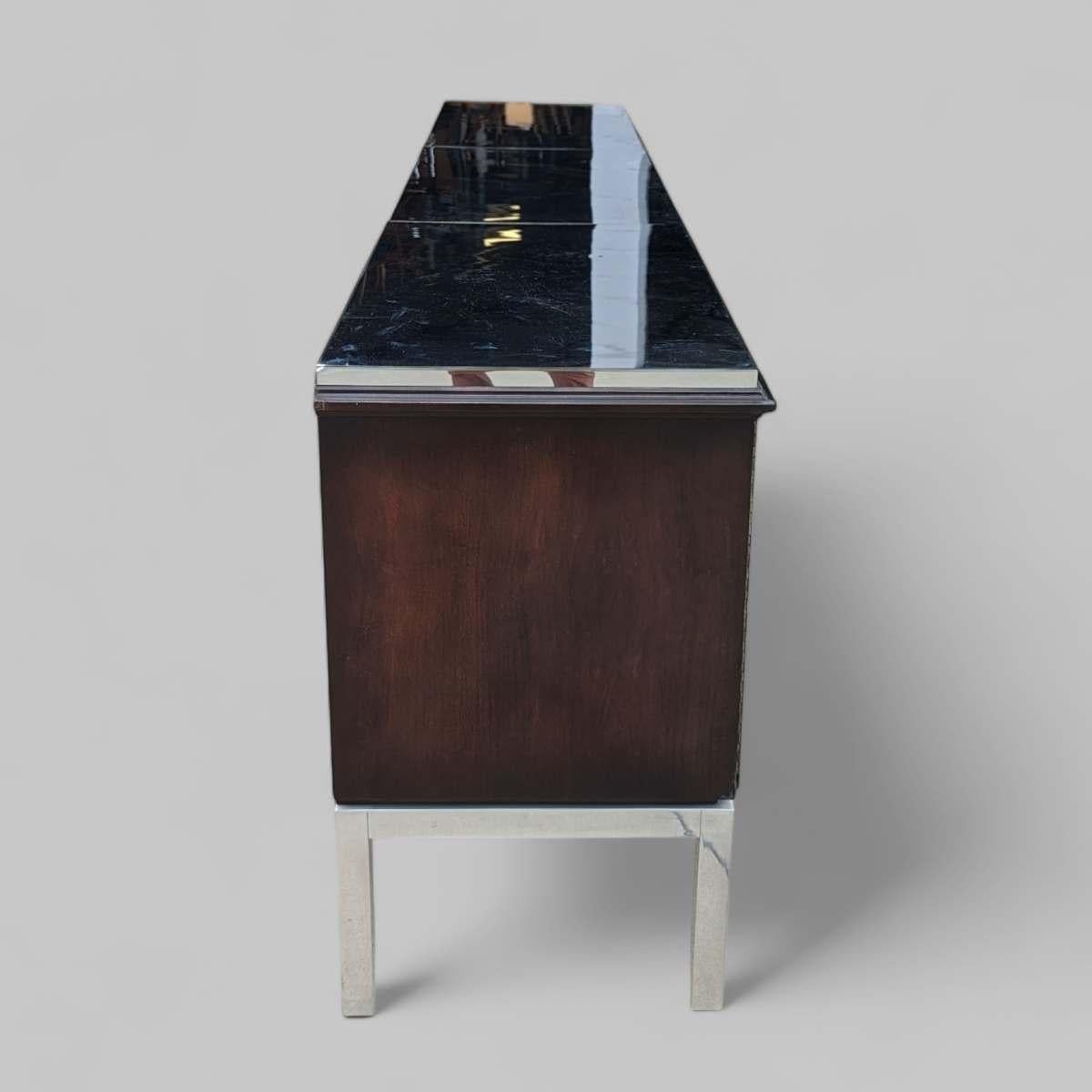 Mid Century Modern Sideboard with Ornate Hardware, Style of Tommi Parzinger For Sale 1