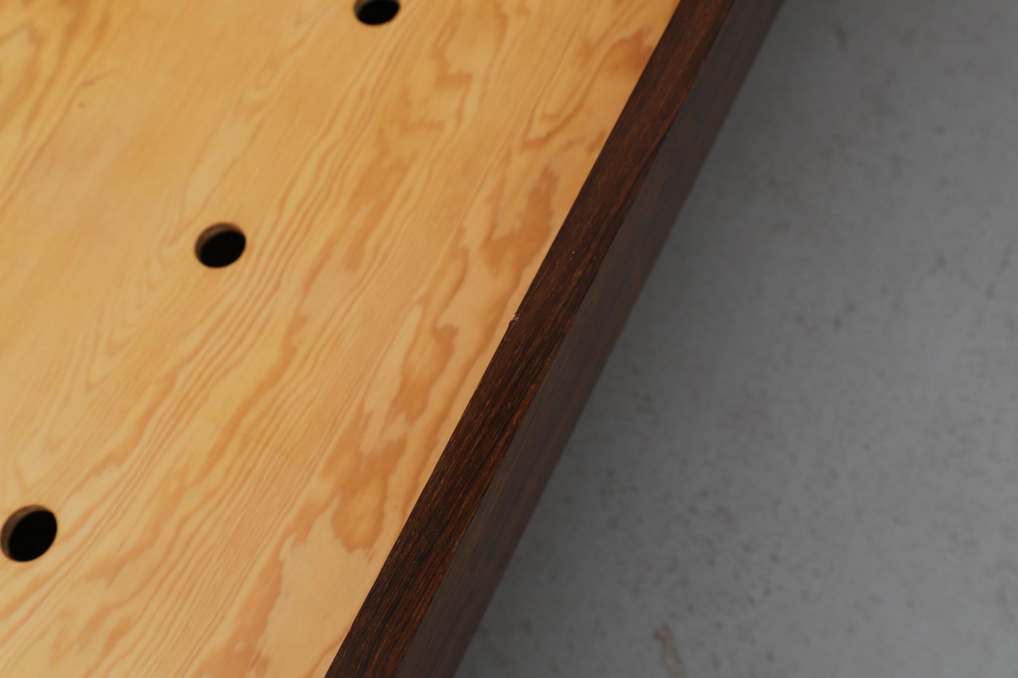 Superbe cadre de lit en palissandre du milieu du siècle par Arne Hovmand-Olsen, années 1960 en vente 13