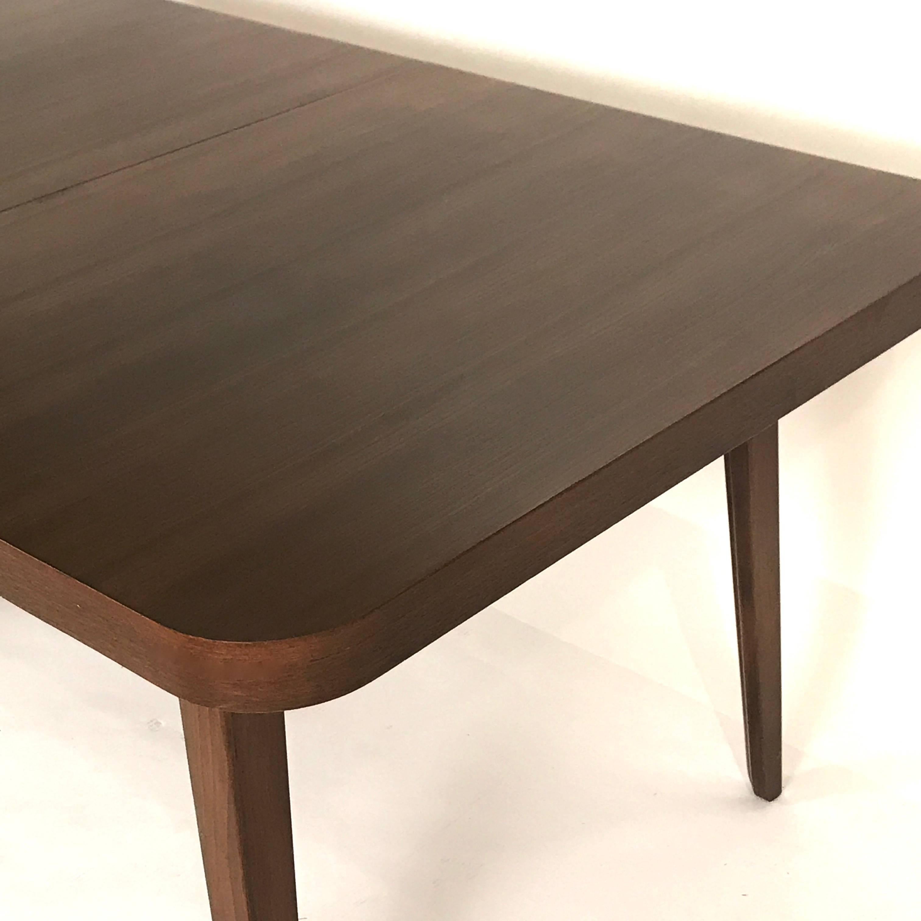 Stunning Midcentury Edward Wormley for Drexel Walnut Extension Dining Table In Good Condition In Hudson, NY