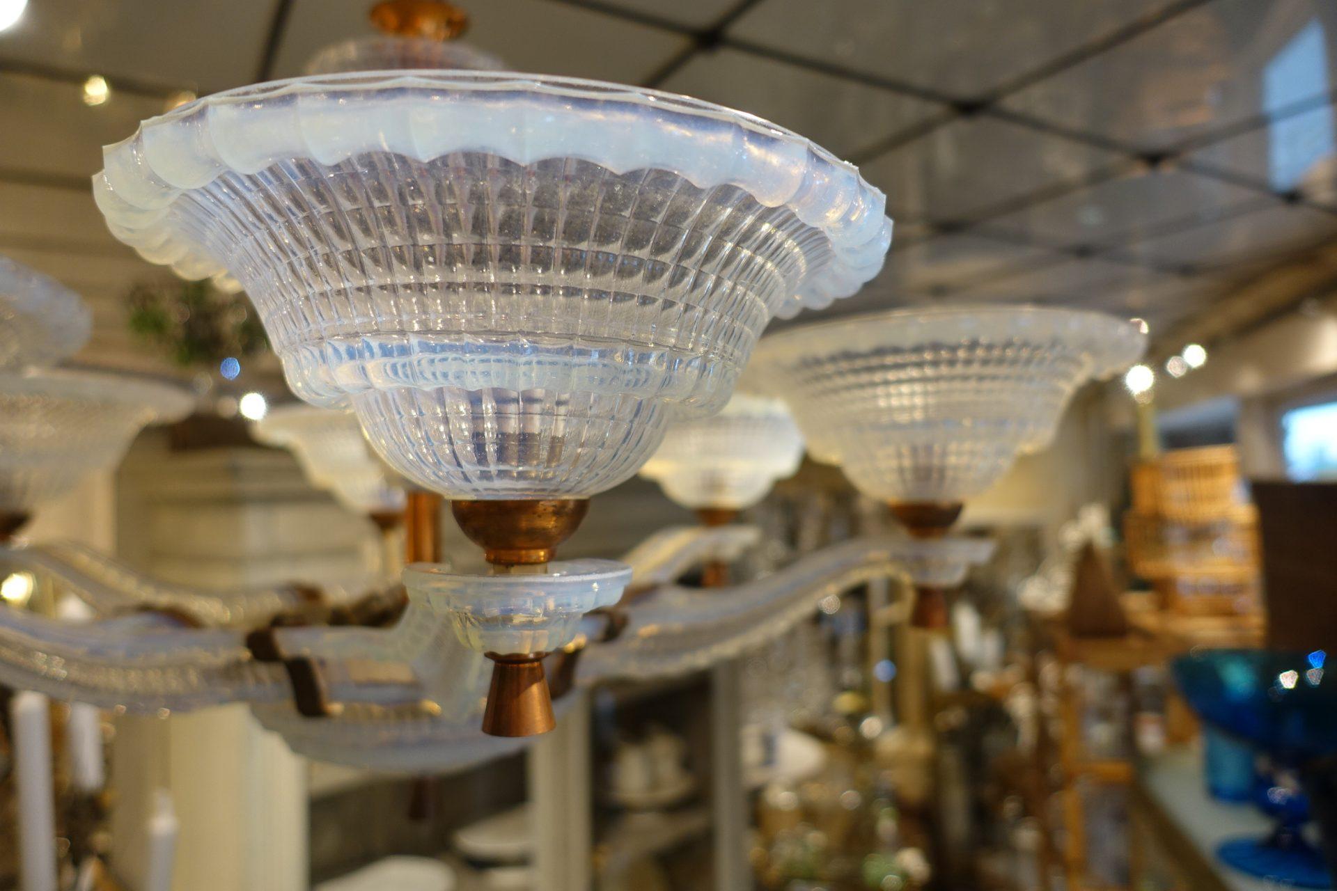 Stunning Midcentury French Opaque Glass Chandelier, Ezam 3