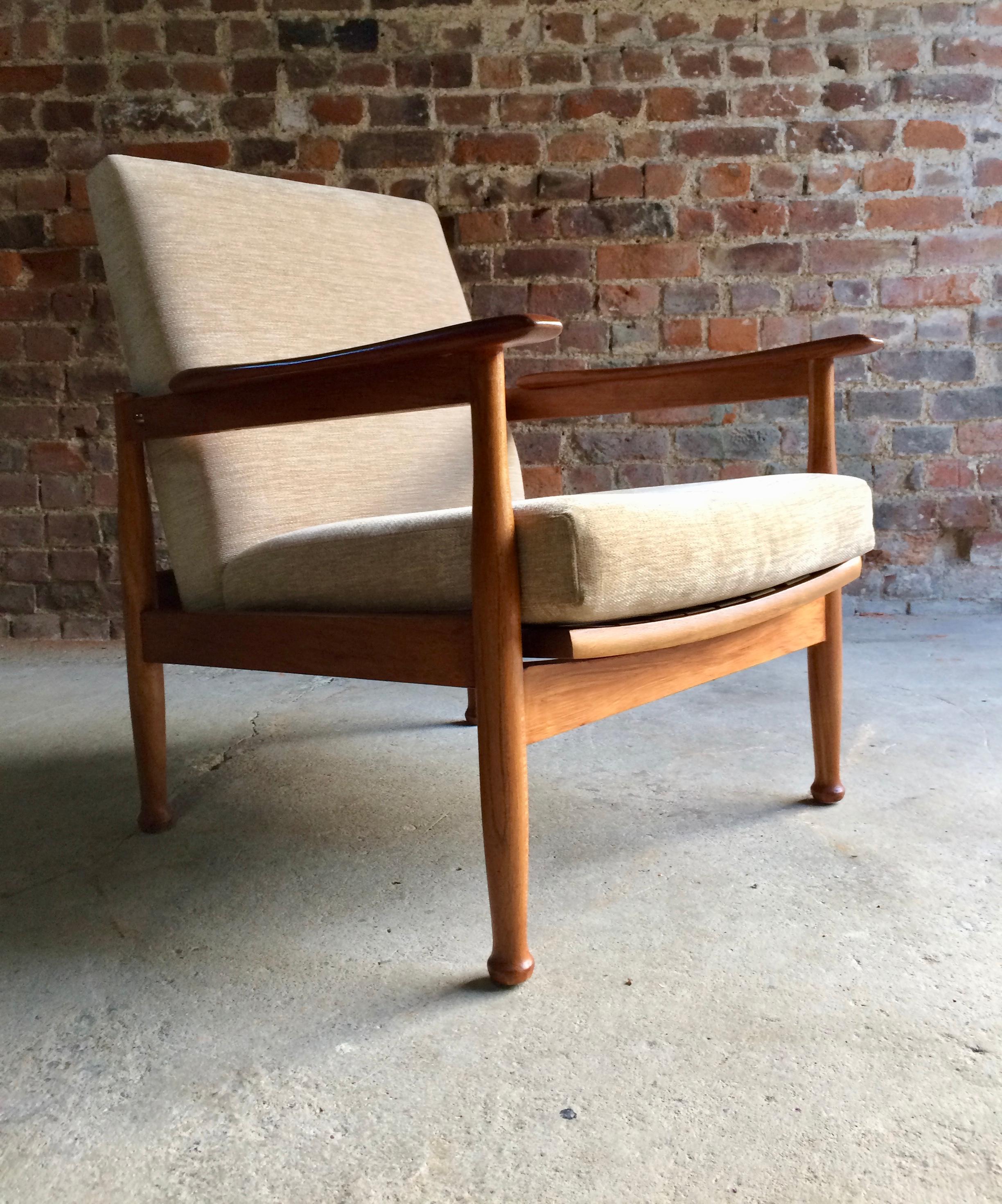 Mid-Century Modern Stunning Midcentury Guy Rogers Teak Framed Manhattan Armchair, circa 1960s