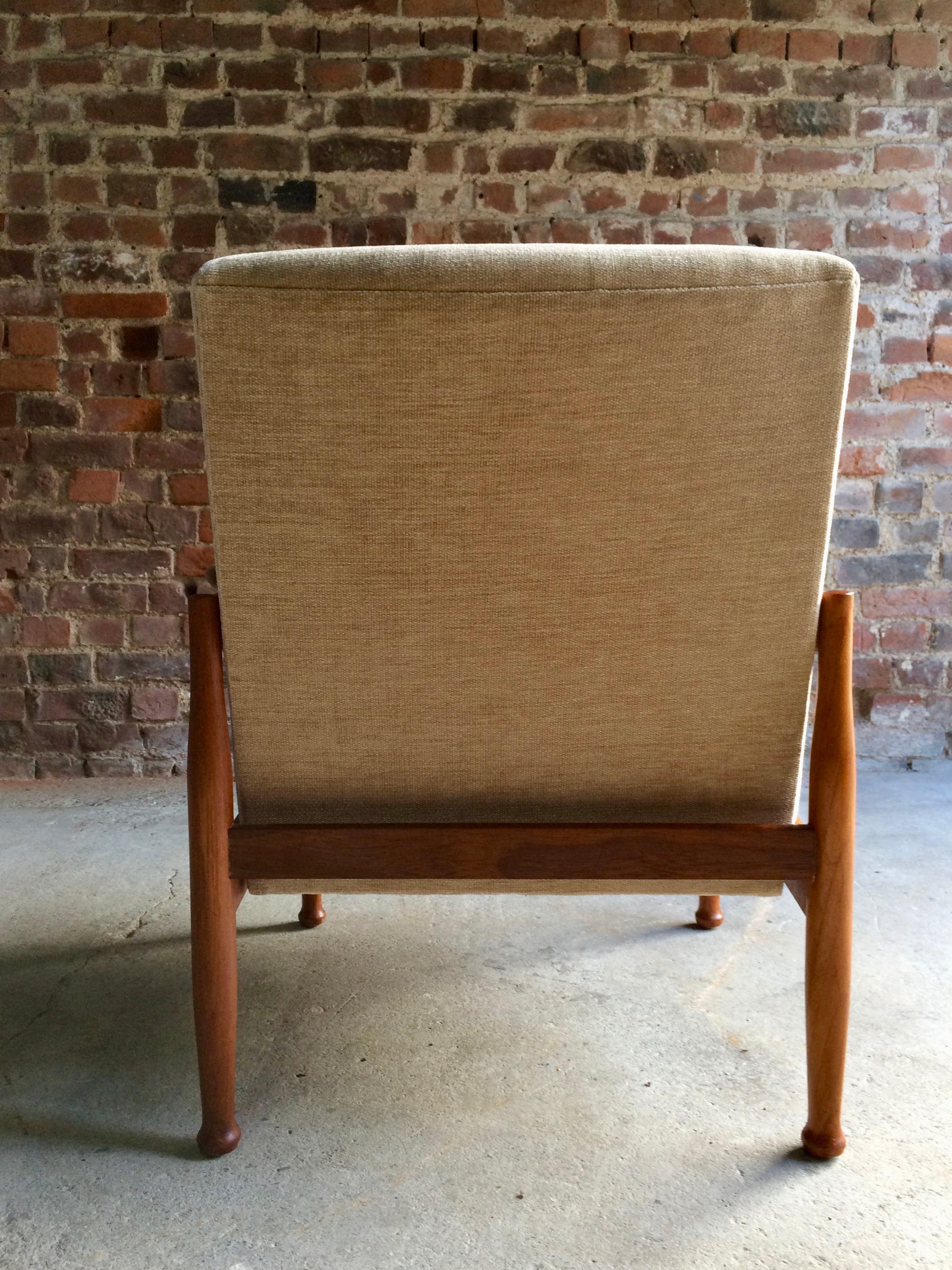 20th Century Stunning Midcentury Guy Rogers Teak Framed Manhattan Armchair, circa 1960s