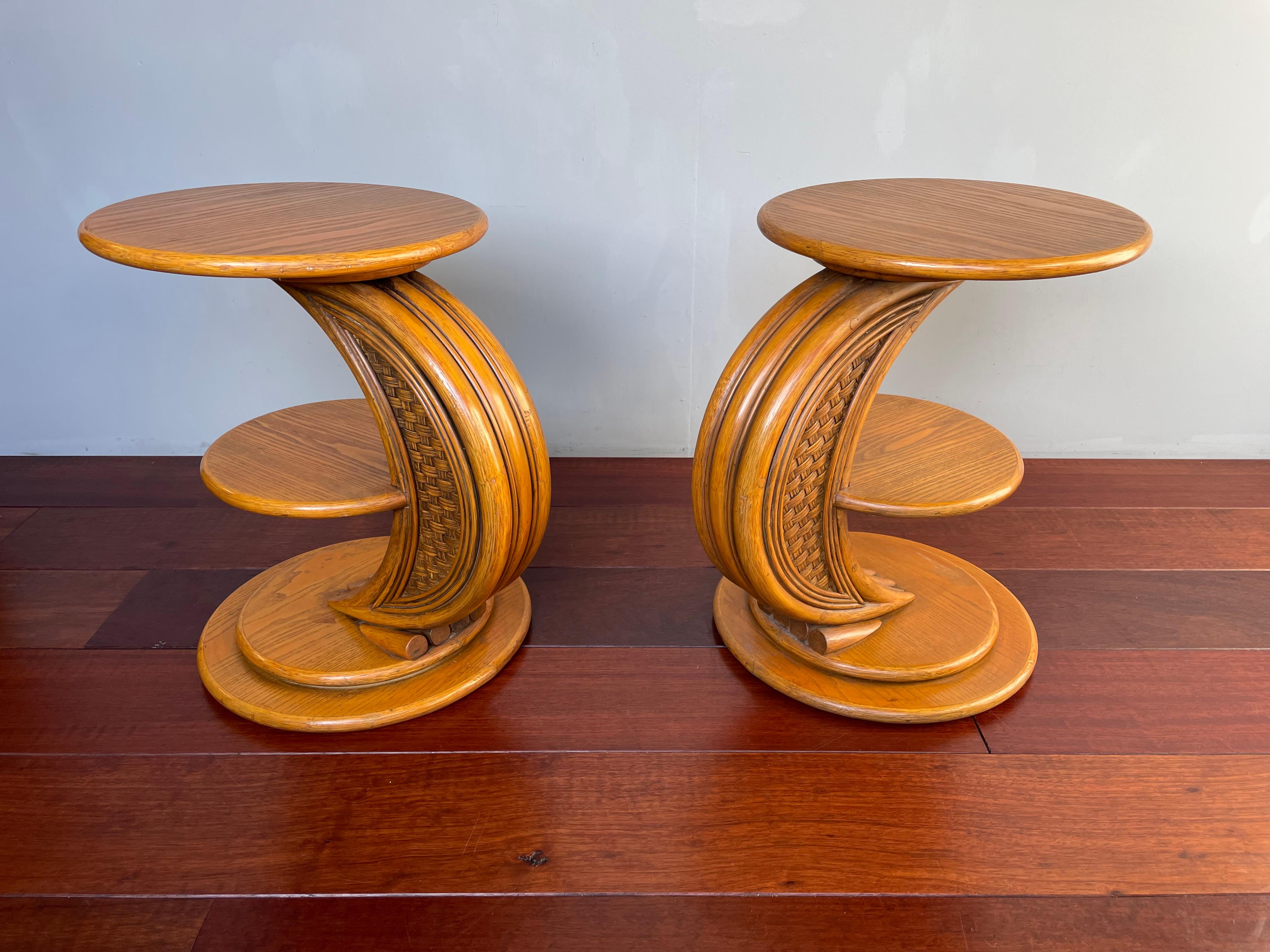 Stunning Midcentury Modern Design Pair of Near Mint Rattan End or Bedside Tables For Sale 5