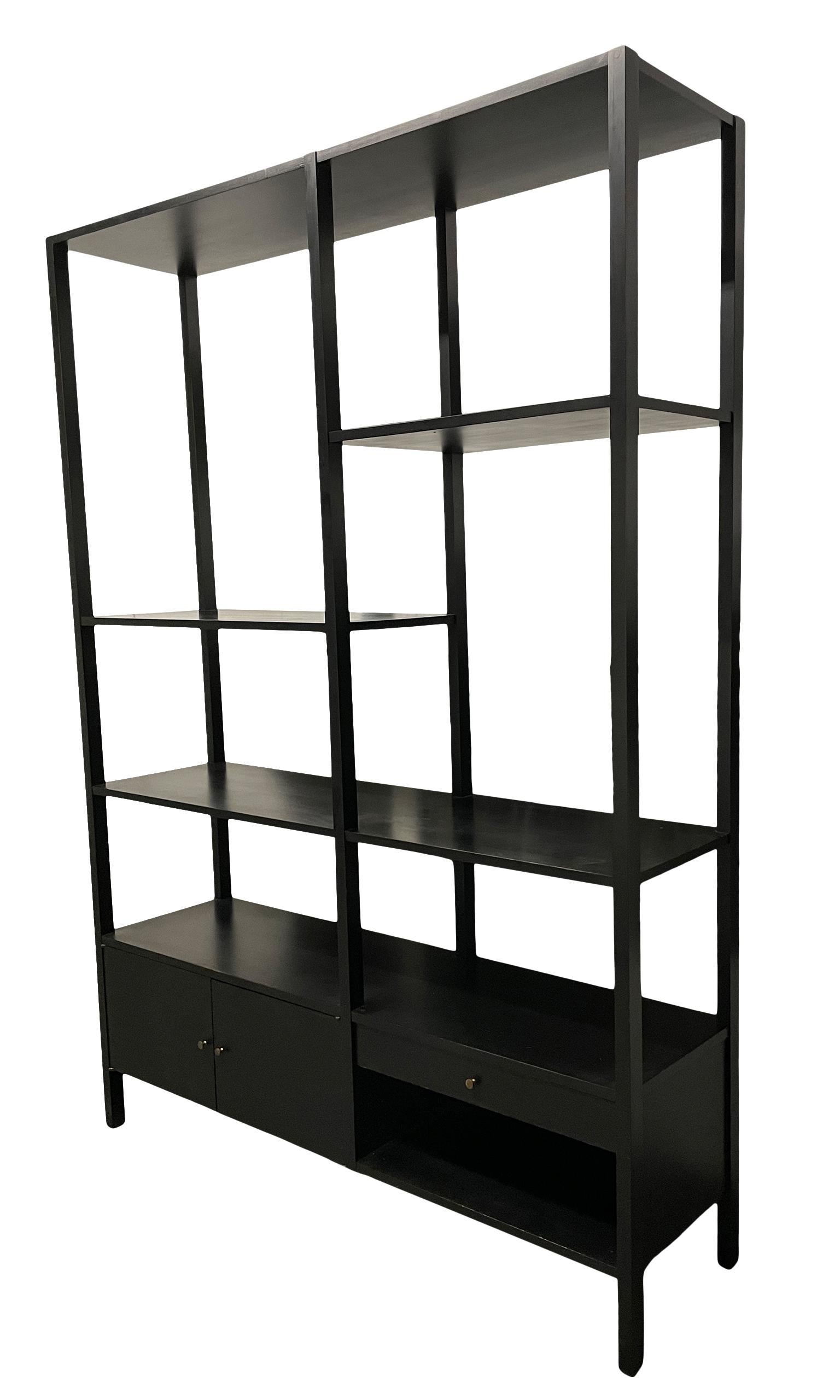 Atemberaubende Midcentury Planner Group Raumteiler Etagere in Schwarz von Paul McCobb (Moderne der Mitte des Jahrhunderts) im Angebot