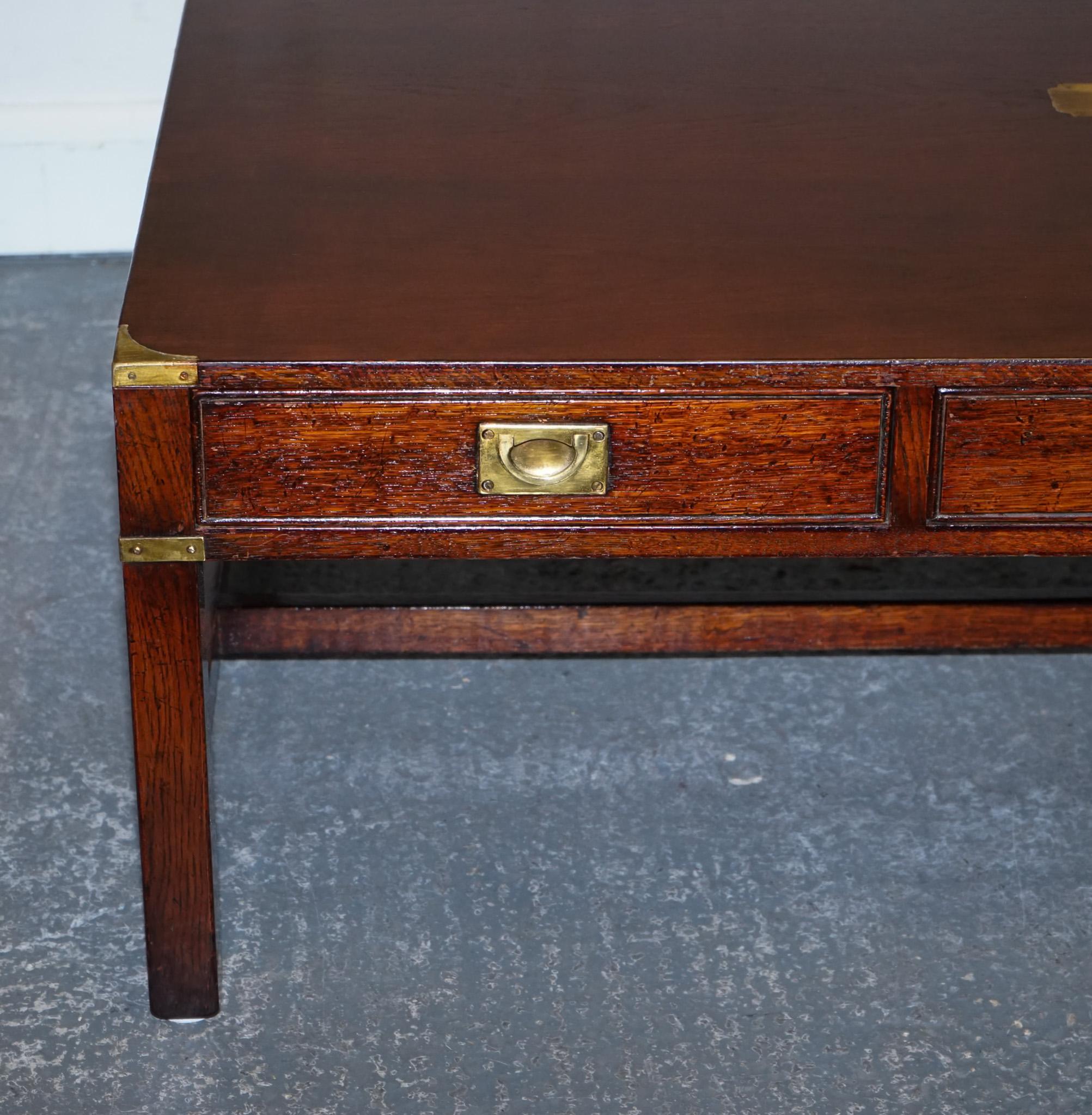 20th Century STUNNING MILITARY CAMPAIGN REH KENNEDY COFFEE TABLE WiTH THREE DEEP DRAWERS For Sale