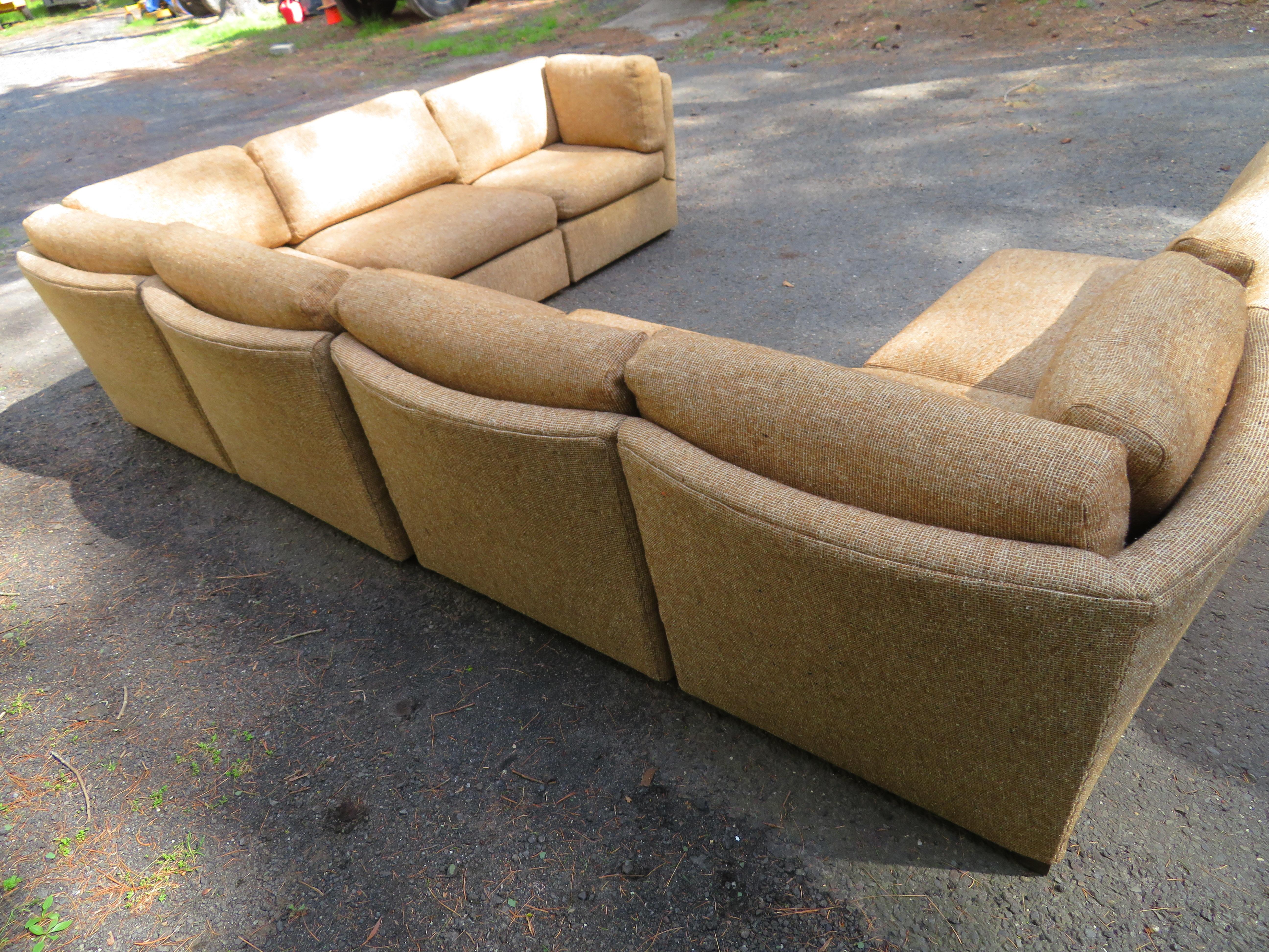 Upholstery Stunning Milo Baughman 7 Piece Curved Back Cube Sectional Sofa Mid-Century