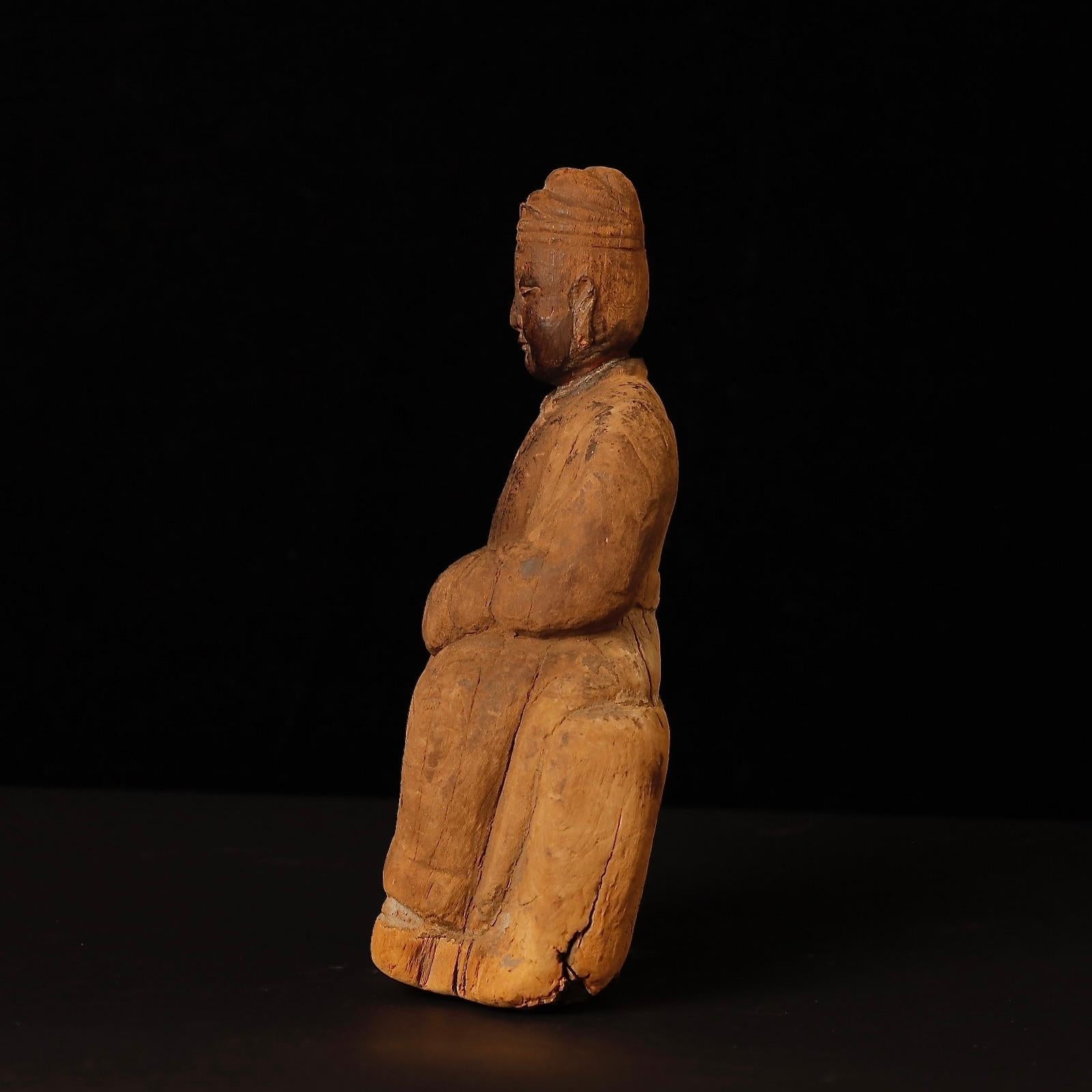 Stunning Ming Period Male Deity Sculpture – 14th–17th Century China For Sale 3