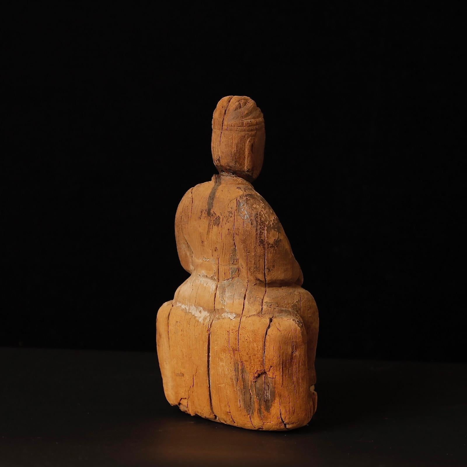 Wood Stunning Ming Period Male Deity Sculpture – 14th–17th Century China For Sale