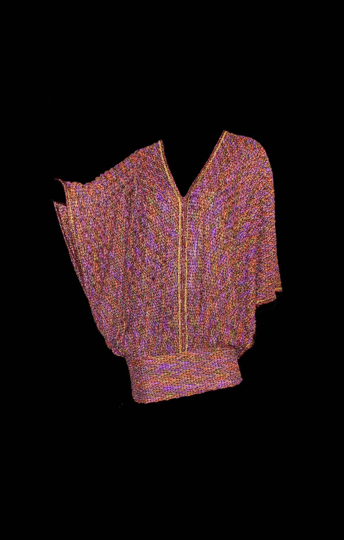 Beautiful multicolored lurex MISSONI kaftan dress
Classic MISSONI signature knit
Simply slips on
V-Neck
Batwing sleeves
Crochet-knit details - so beautiful!
Dry Clean only
Made in Italy
Size 44
