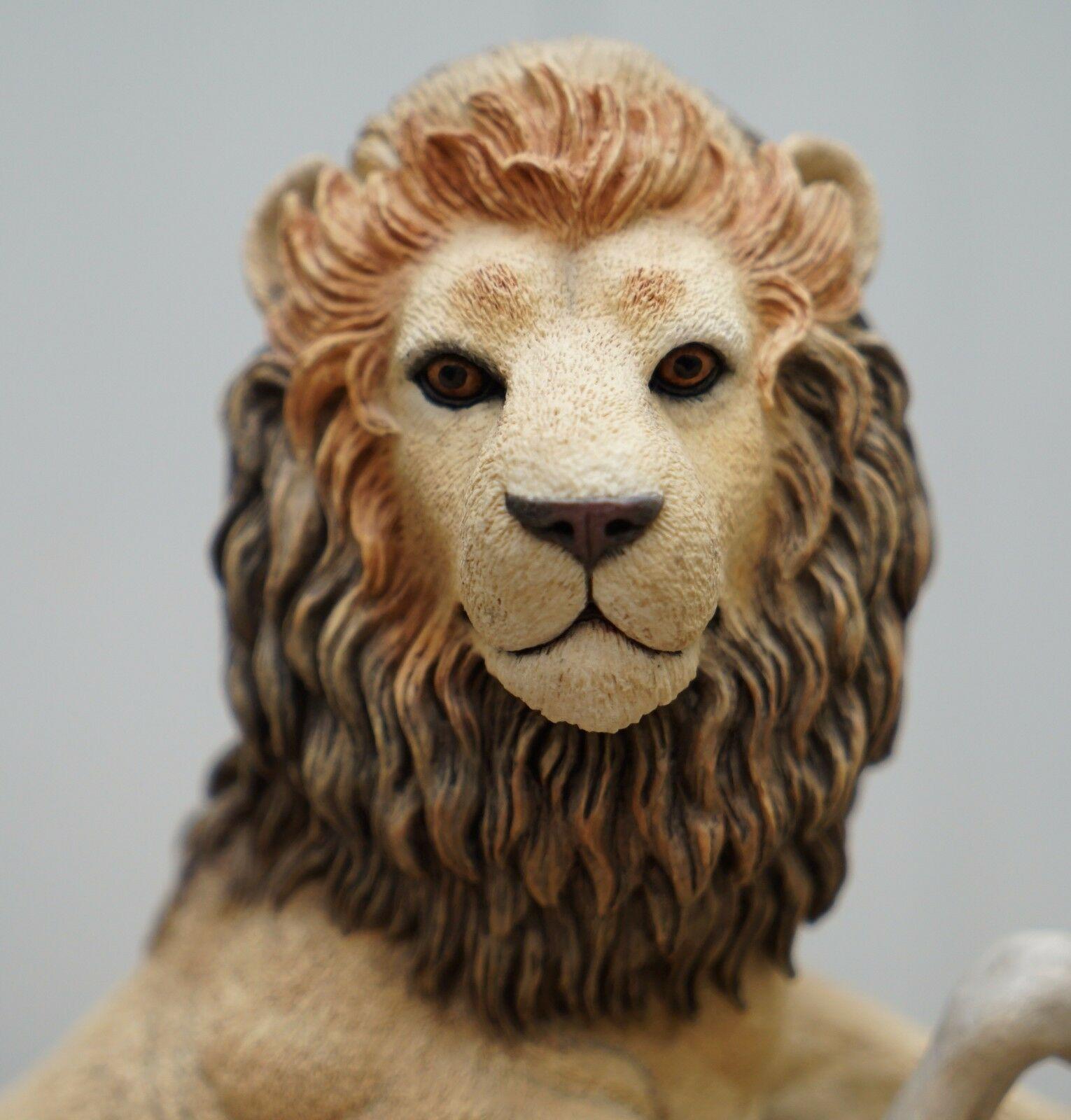Mid-Century Modern Stunning Model of Queen Elizabeth II's Heraldic Crest Lion Unicorn Rare Statue