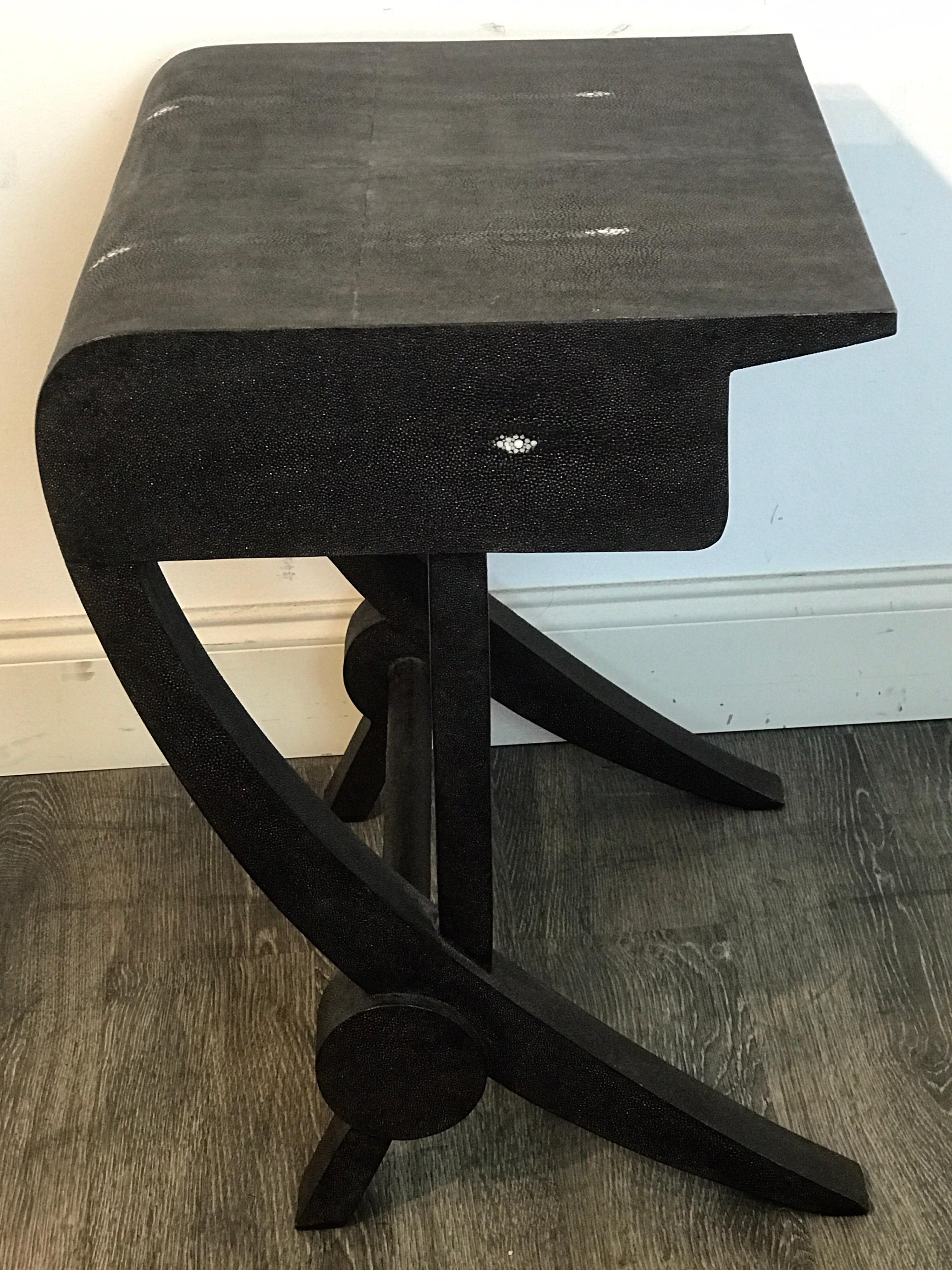 Stunning Modern Black and White Shagreen Cantilever End Table by R&Y Augousti 3