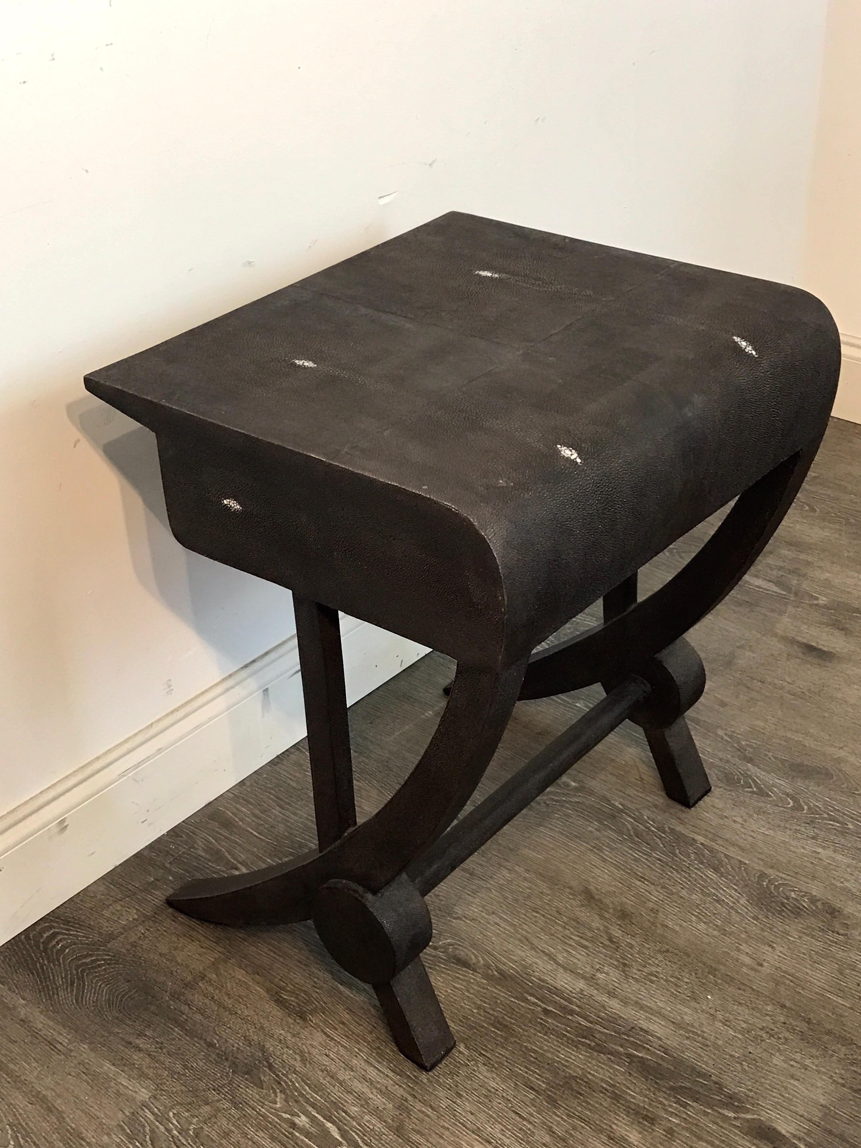 Stunning Modern Black and White Shagreen Cantilever End Table by R&Y Augousti 4