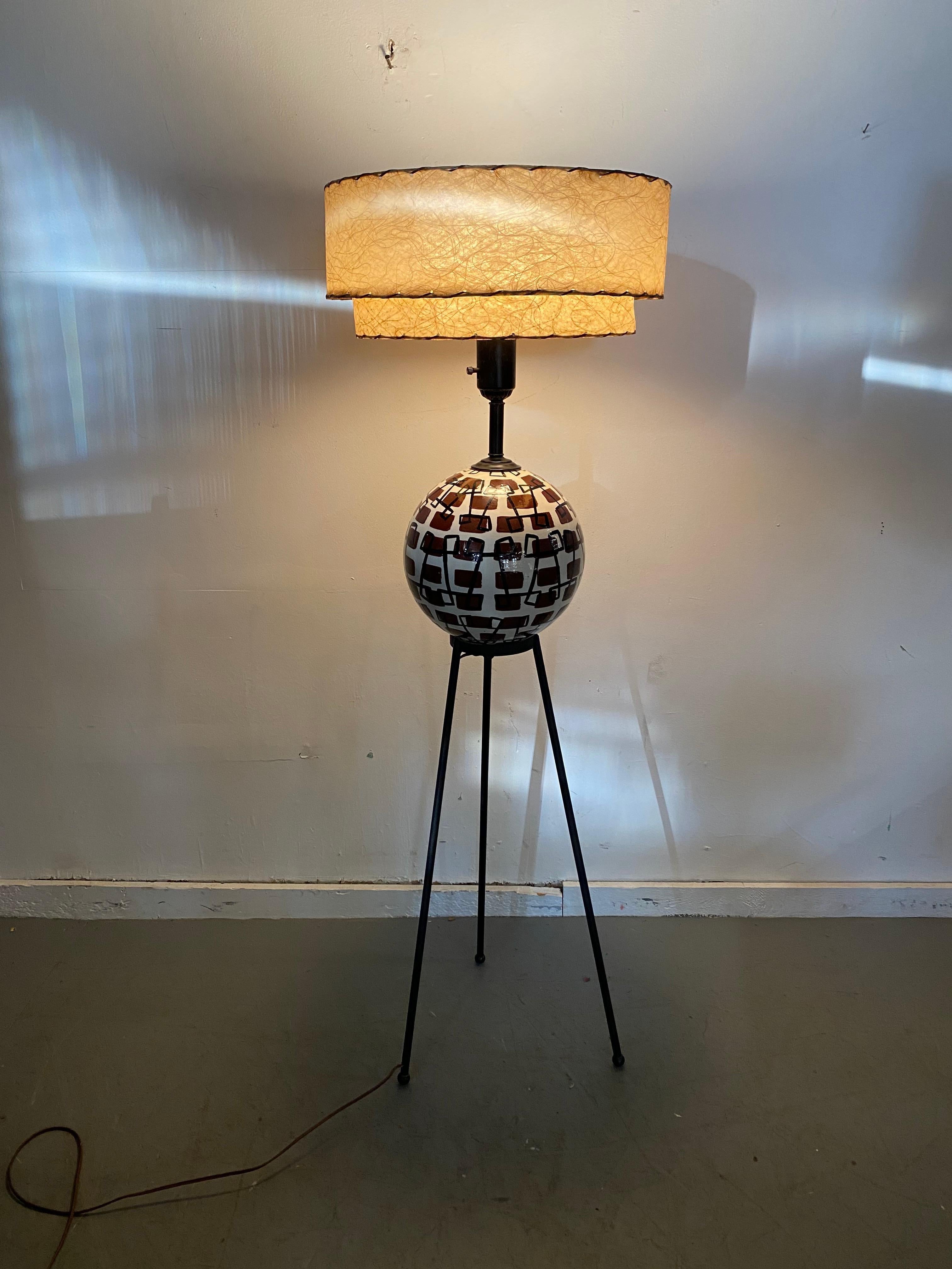Milieu du XXe siècle Superbe lampadaire moderniste de TYE of California / Angelo Testa en vente