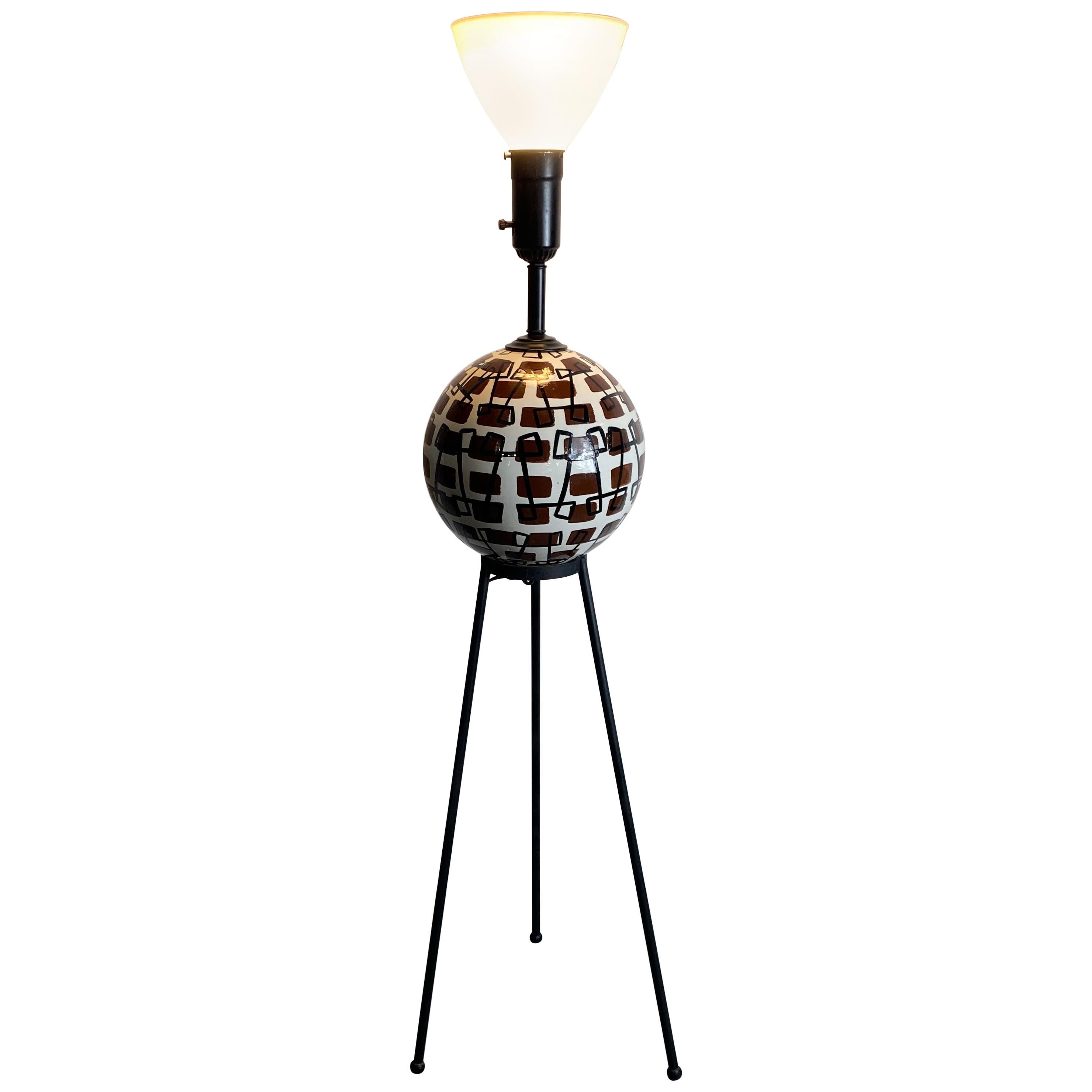 Superbe lampadaire moderniste de TYE of California / Angelo Testa en vente