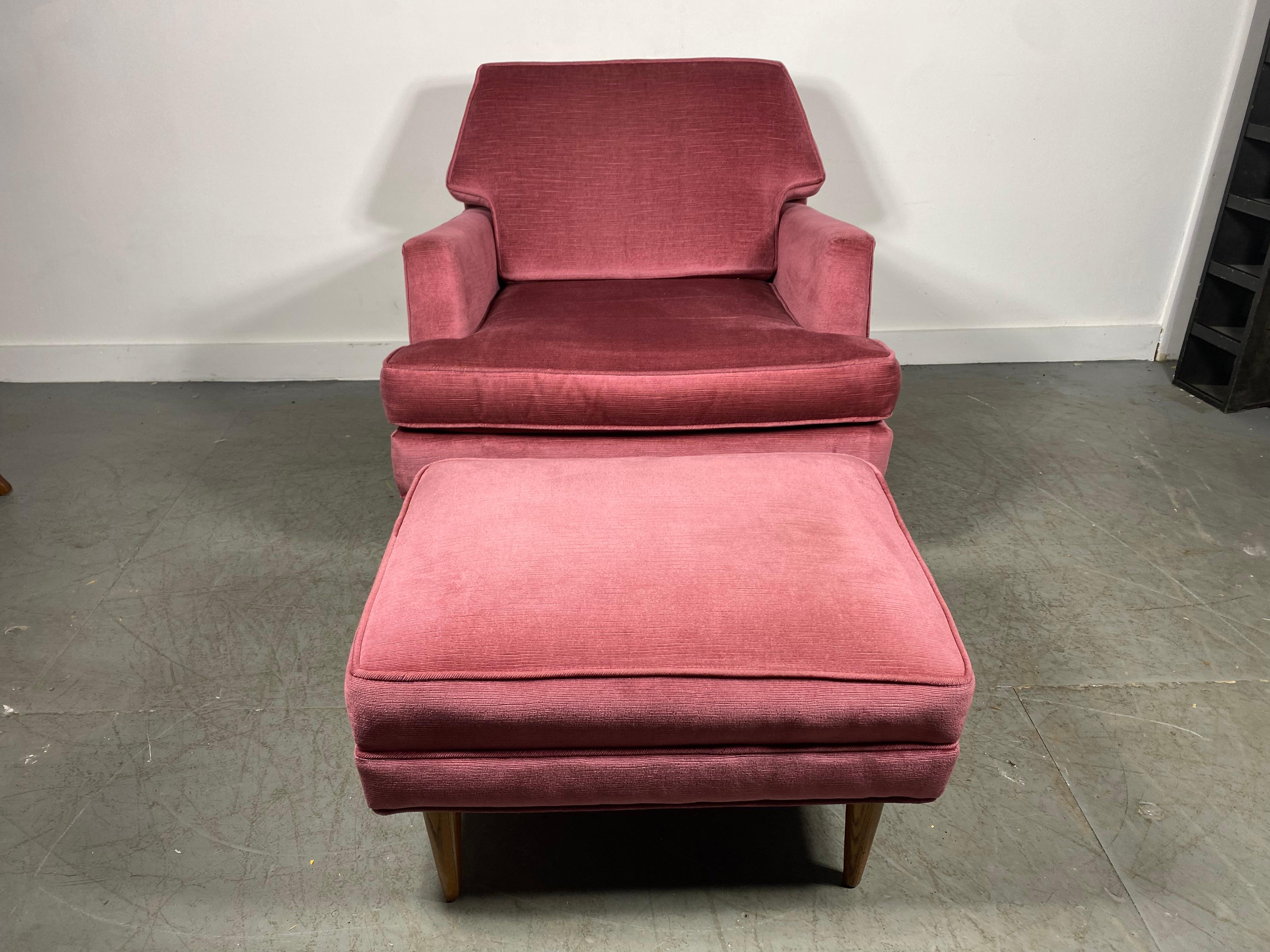 Fabric Stunning Modernist Lounge Chair & Ott Oman by Roger Springer for Dunbar For Sale