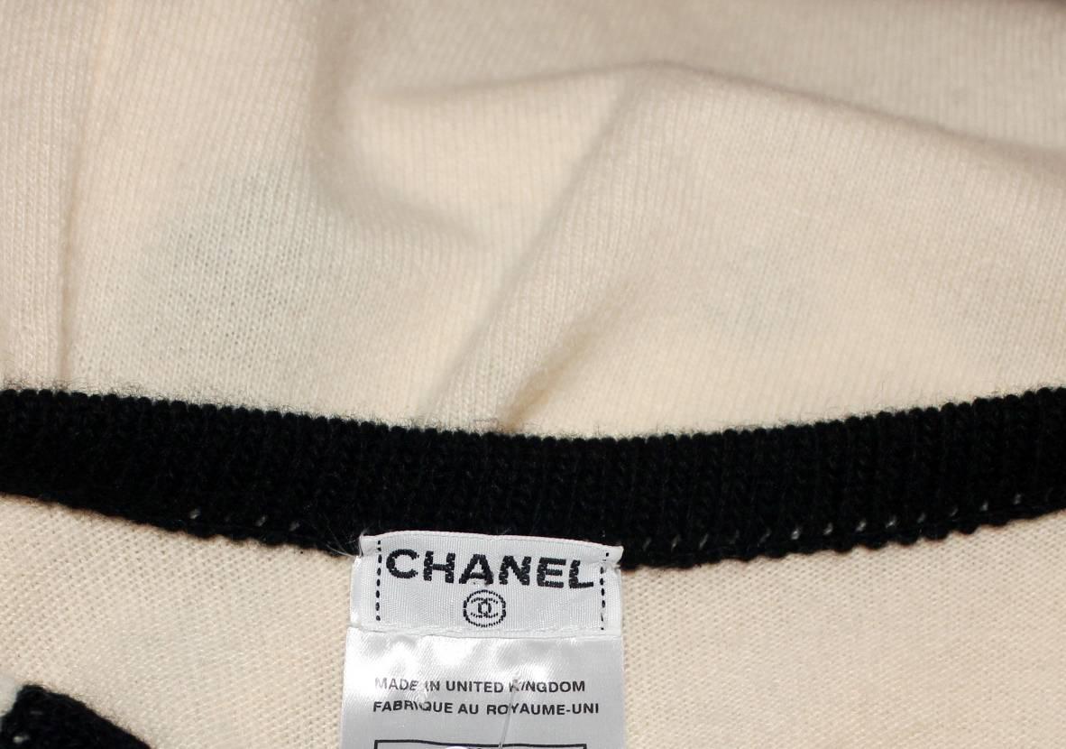 Beige Stunning Monochrome Chanel Cashmere Signature Dress Gilet Suit Set Ensemble