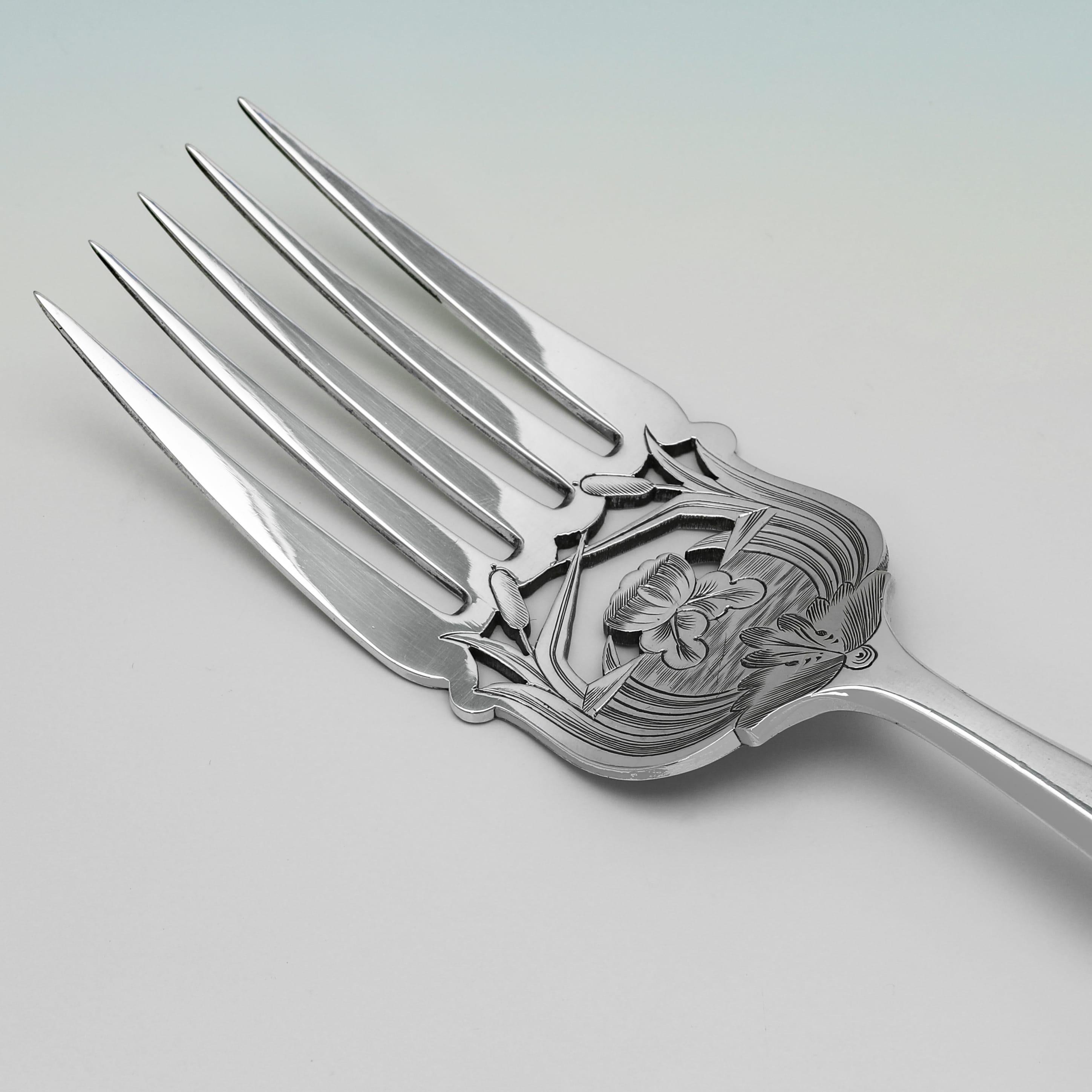 Stunning mother of pearl & sterling silver fish set and servers made in 1881 For Sale 2